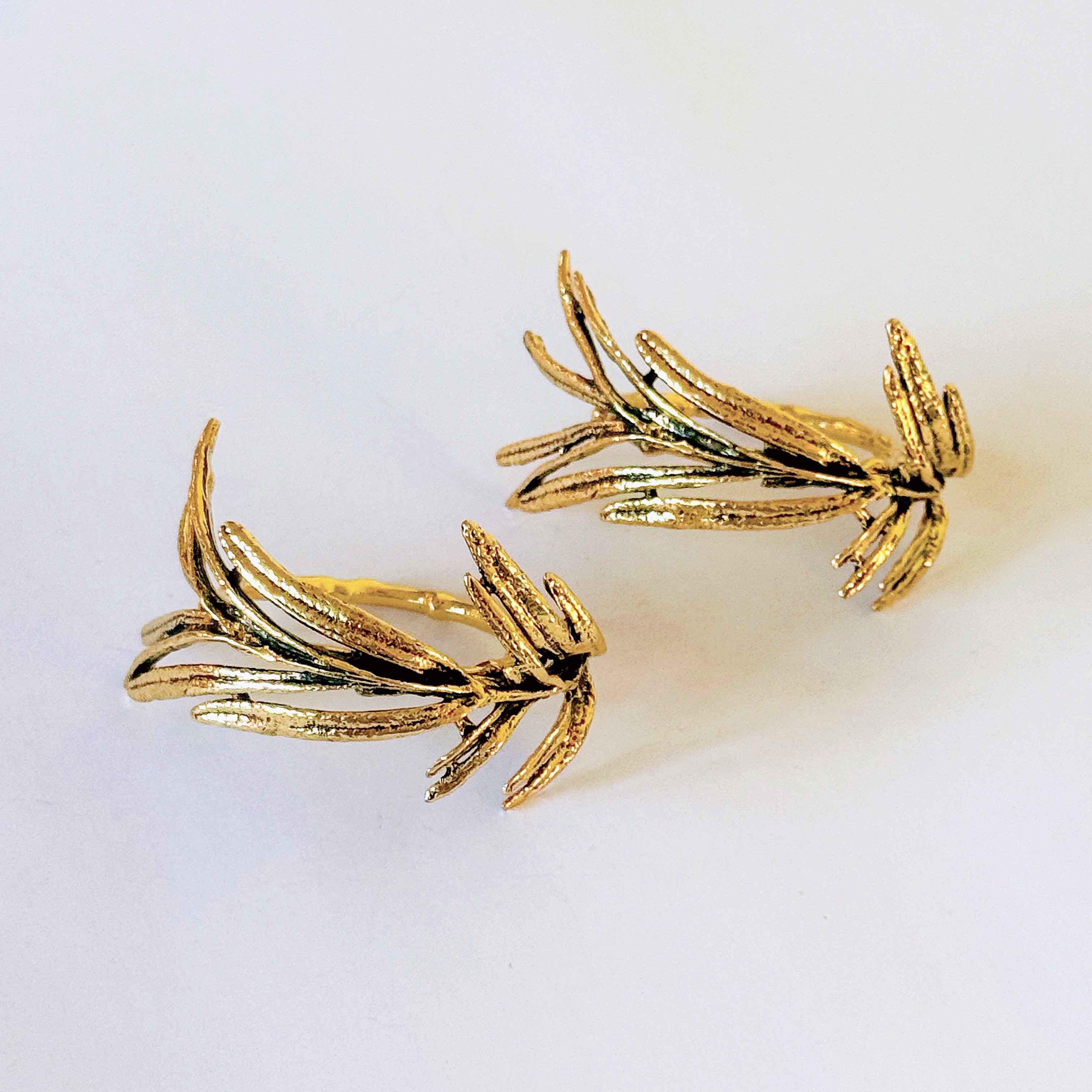 Ring lá nhỏ V xỉn