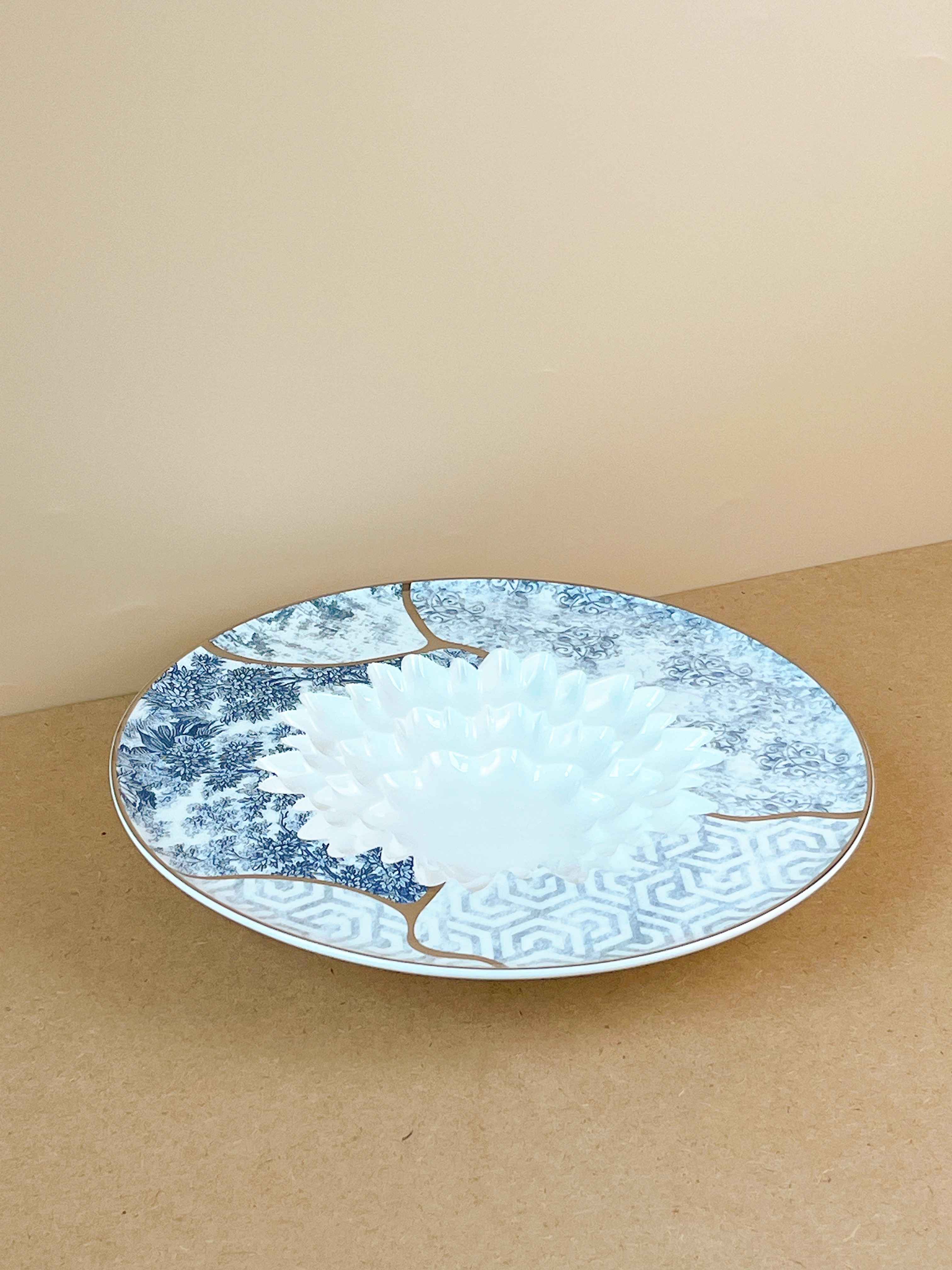 Bộ bát đĩa cao cấp sứ xương hoa văn lam