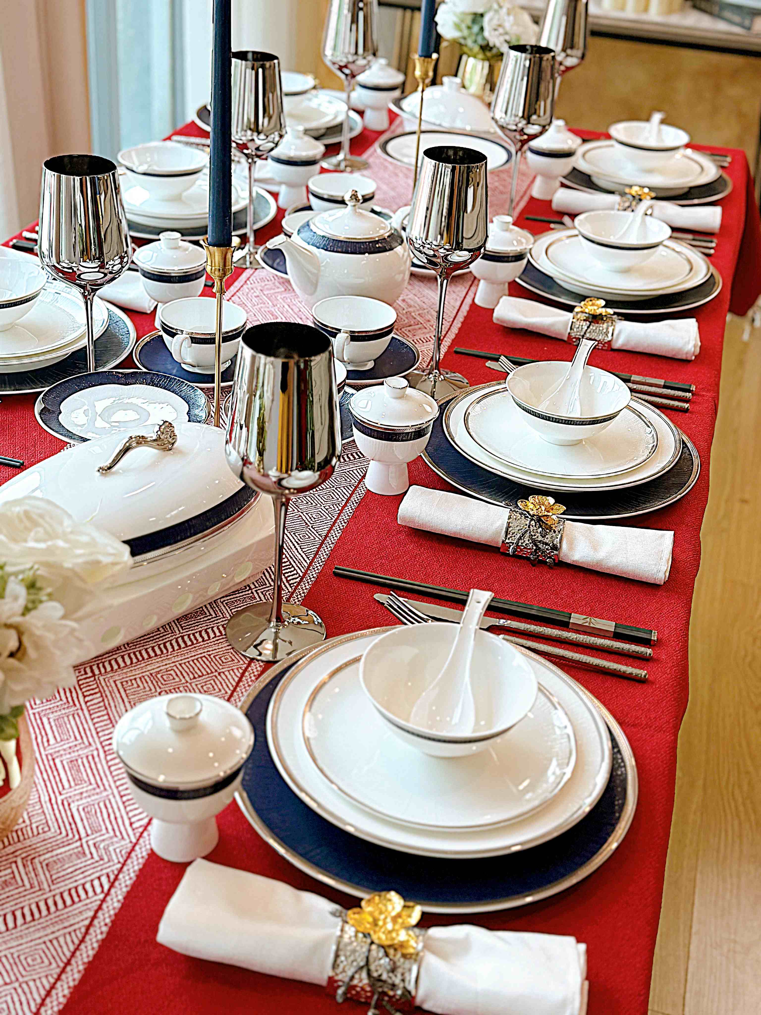 Set tiệc sứ xương xanh lam