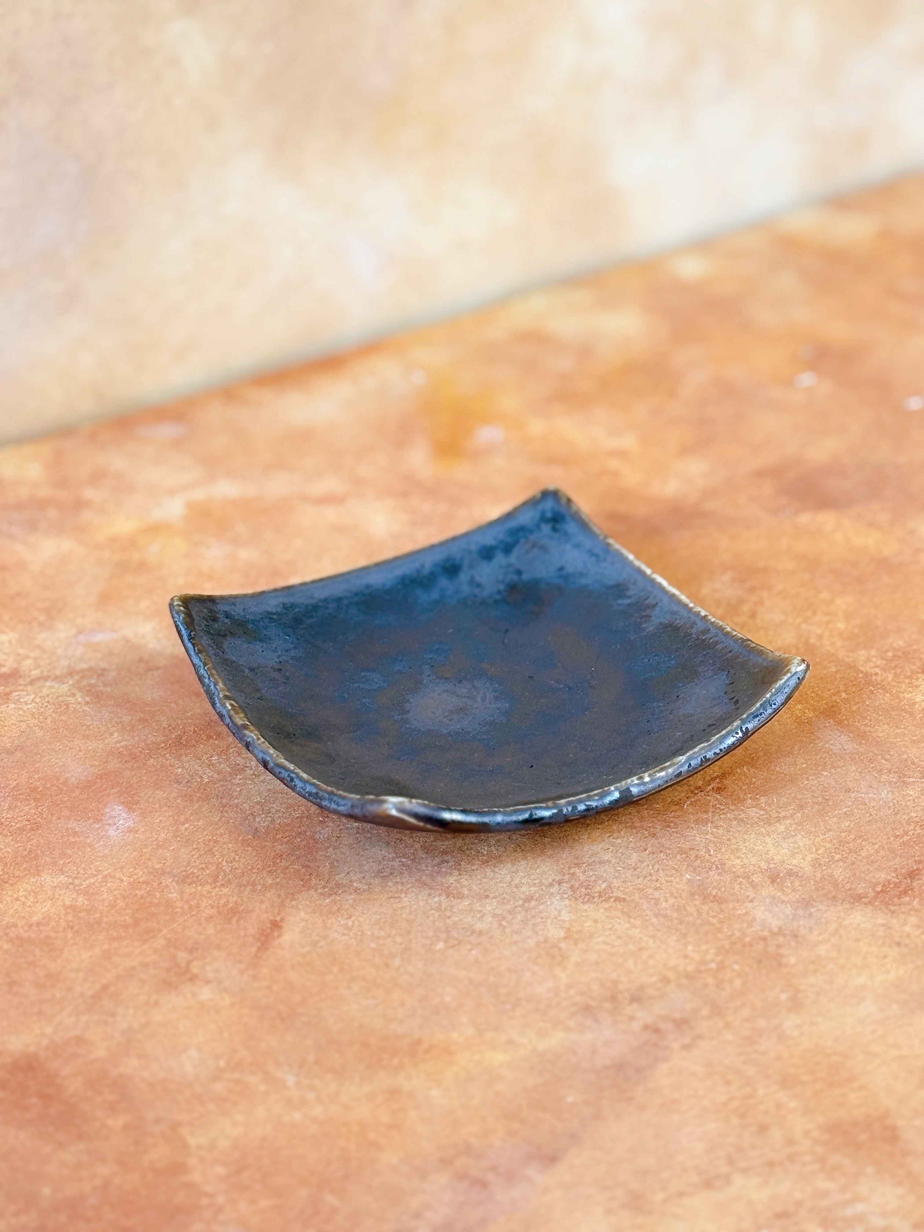 Bộ bát đĩa cao cấp phong cách Nhật Bản màu nâu hỏa biến