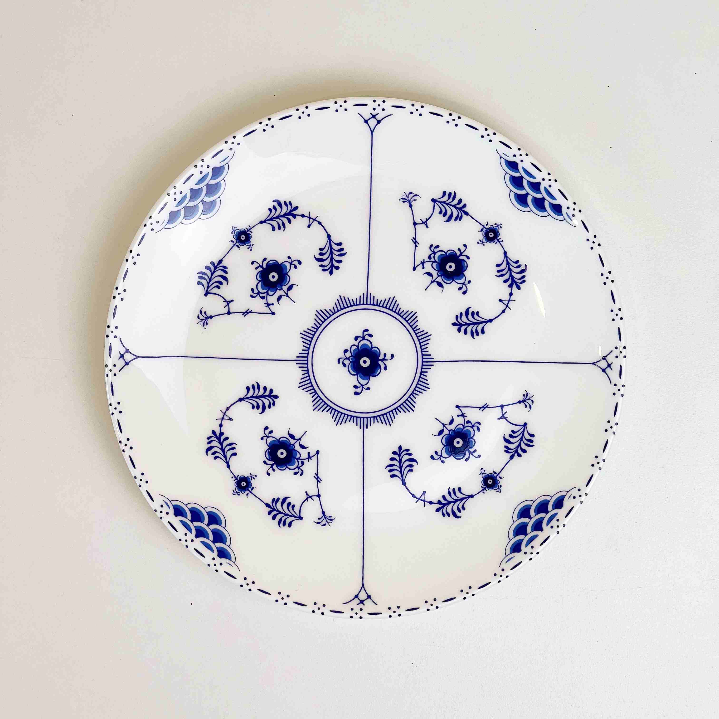 Set tiệc đĩa họa tiết xanh