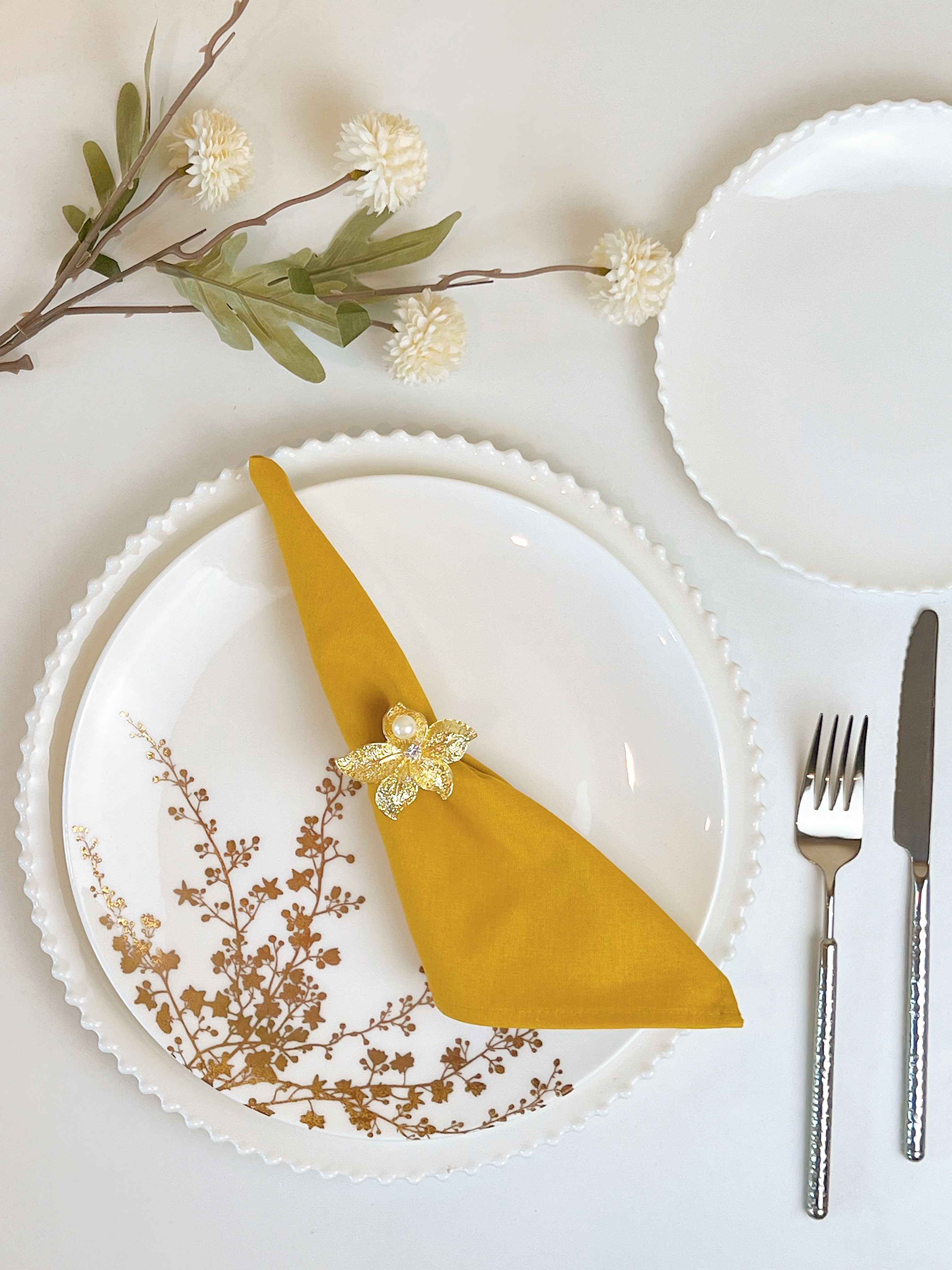 Đĩa viền cưa trắng