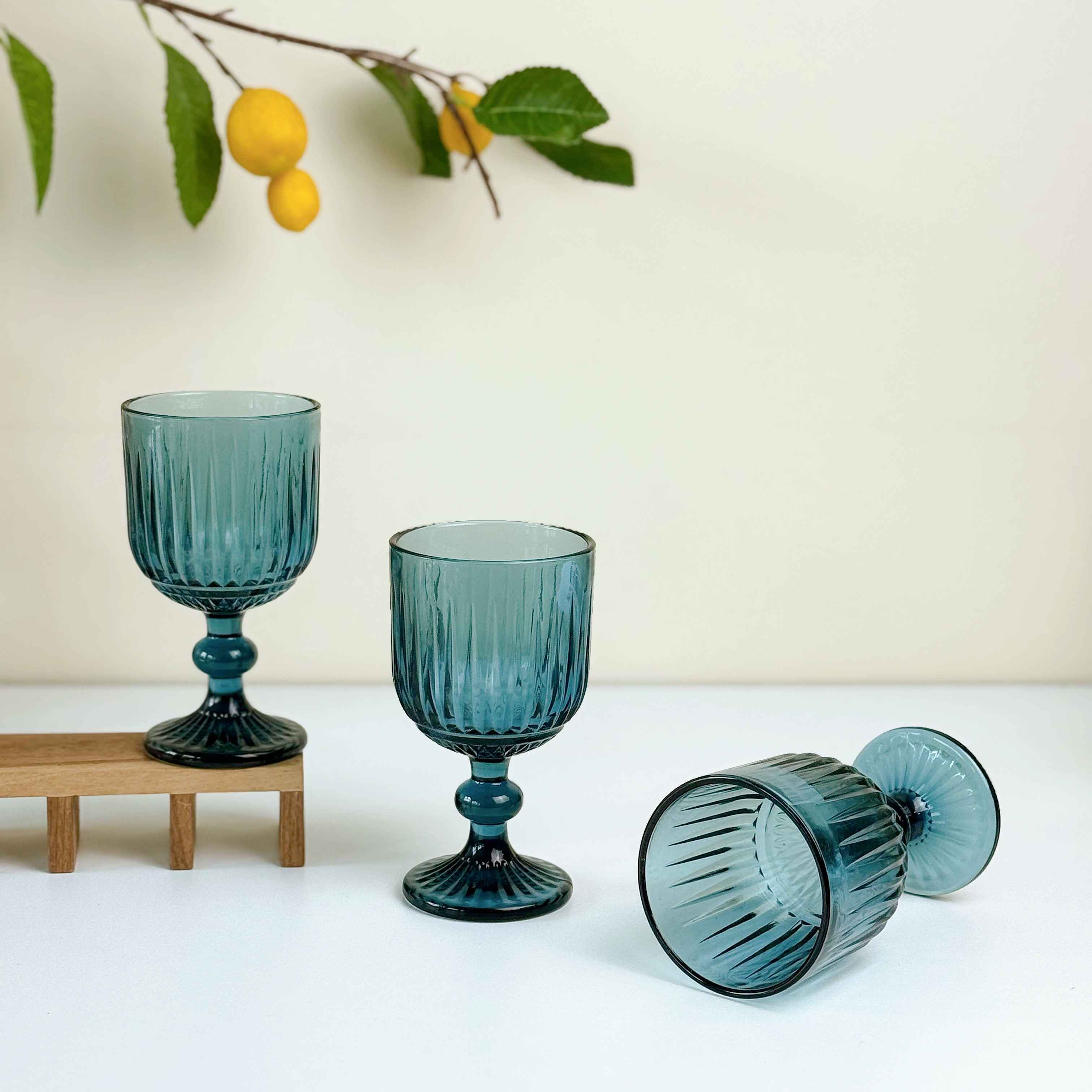 Set tiệc xanh lam chanh vàng