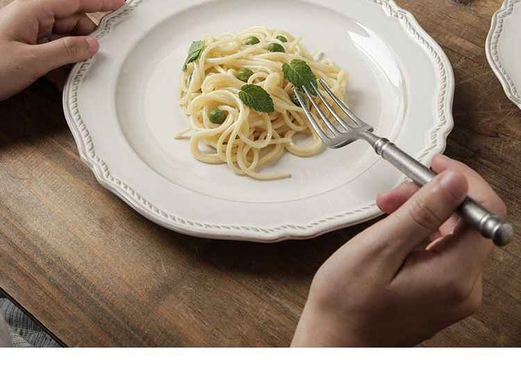 Bộ bát đĩa cao cấp phong cách vintage màu trắng hoa tiết gờ nổi