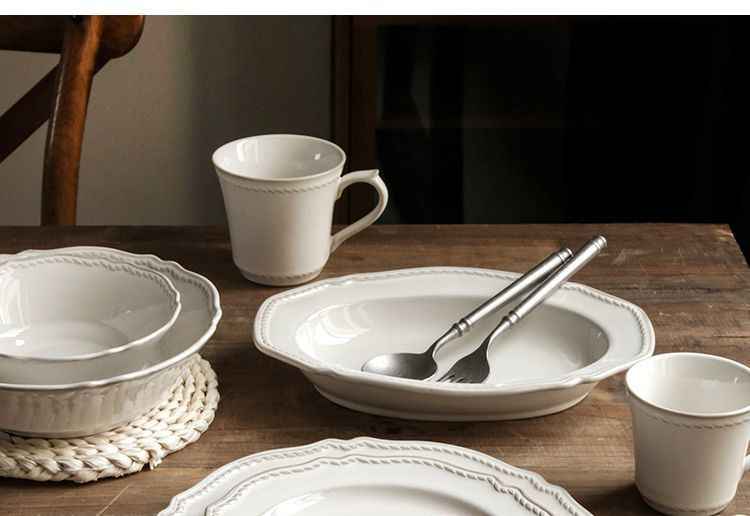 Bộ bát đĩa cao cấp phong cách vintage màu trắng hoa tiết gờ nổi