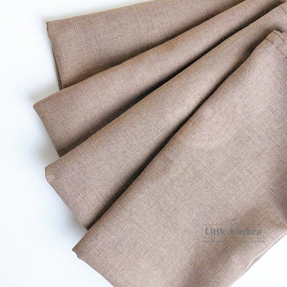 Khăn vuông nâu 45