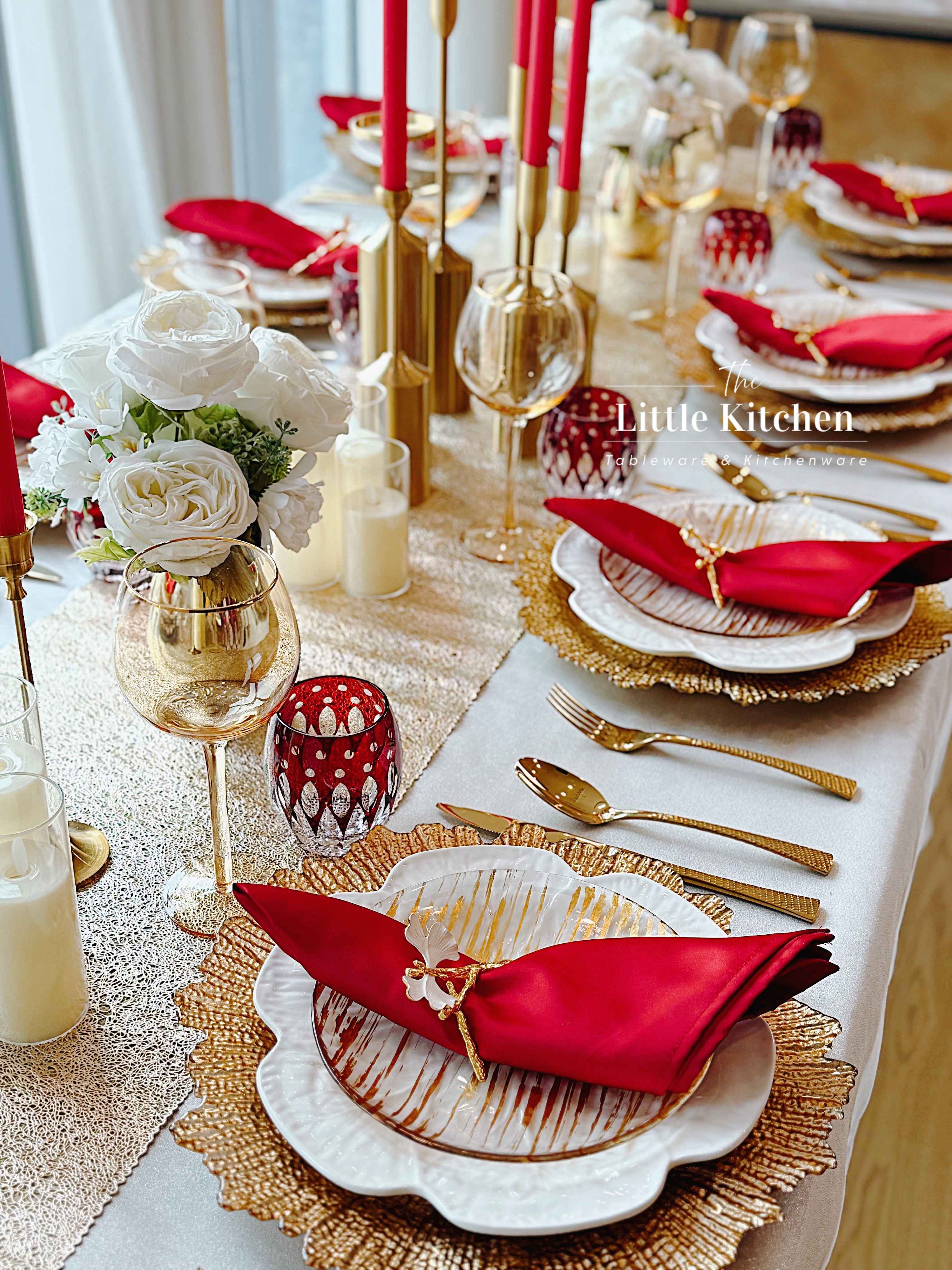 Set tiệc bướm vàng