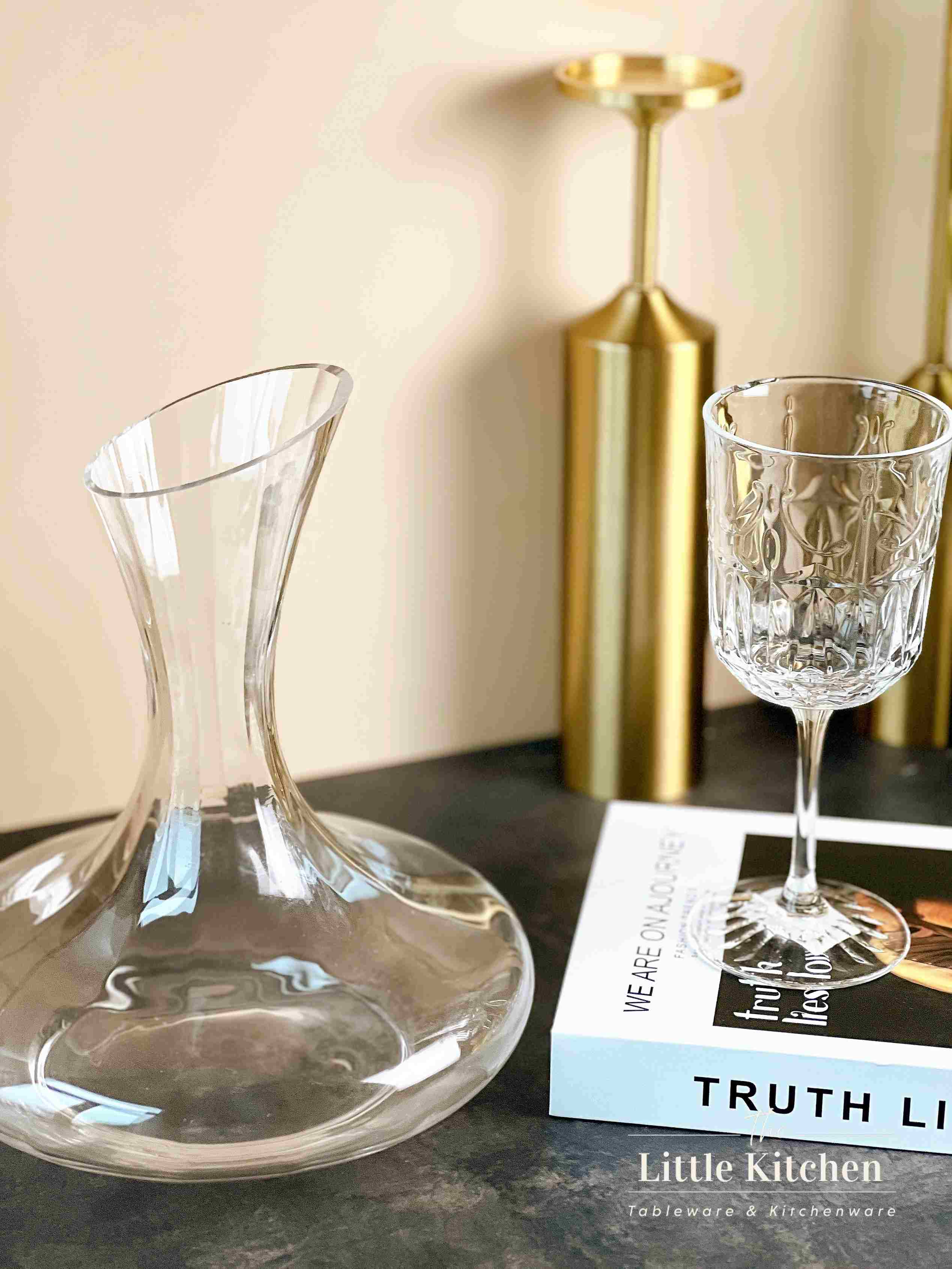 Decanter gân trắng