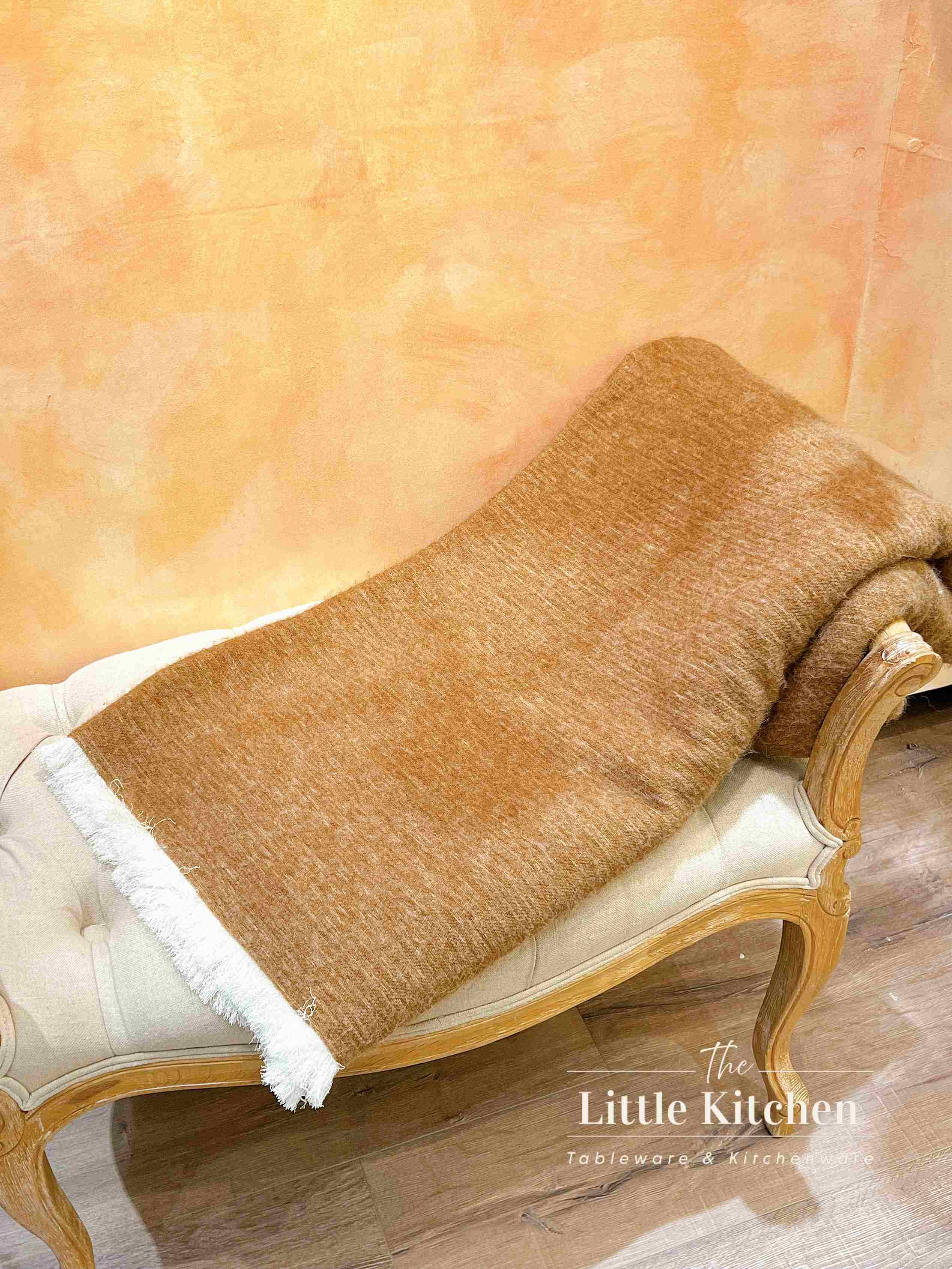 Chăn lông cừu nâu