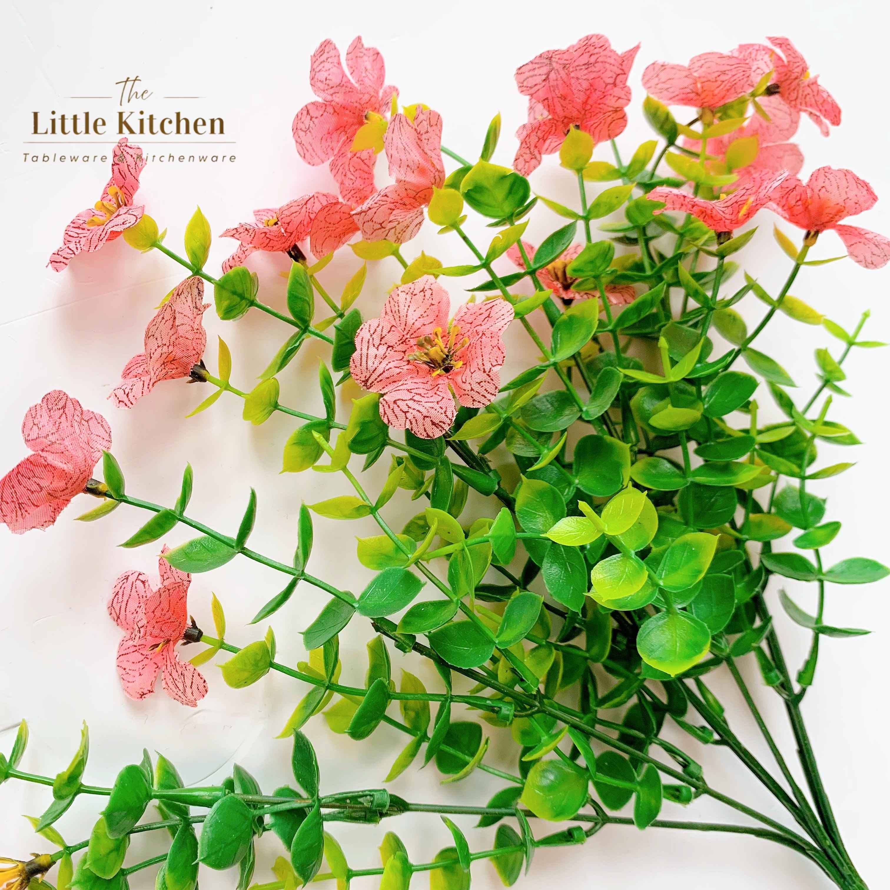 Cành hoa hồng nhạt