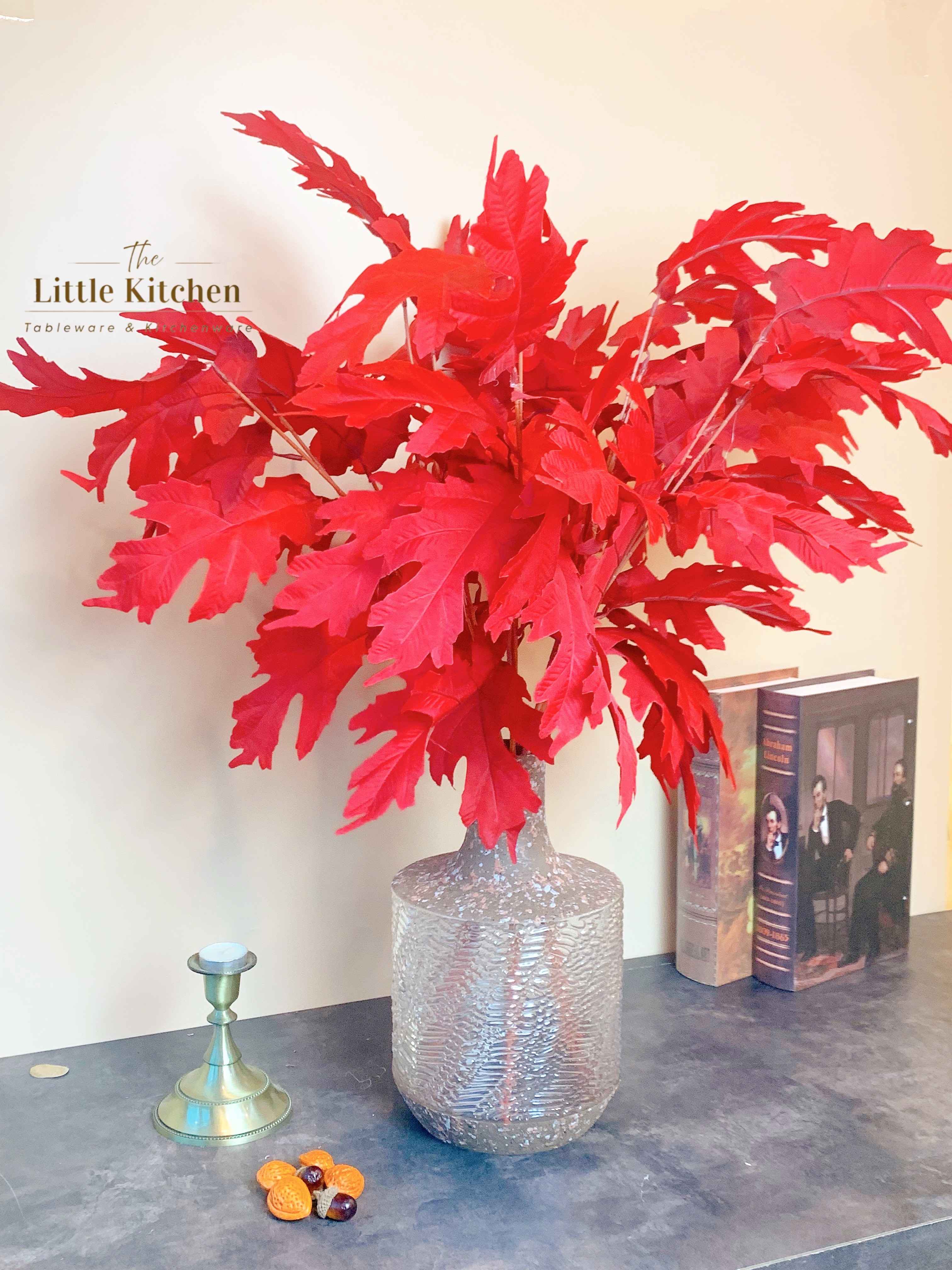 Cành lá phong đỏ to