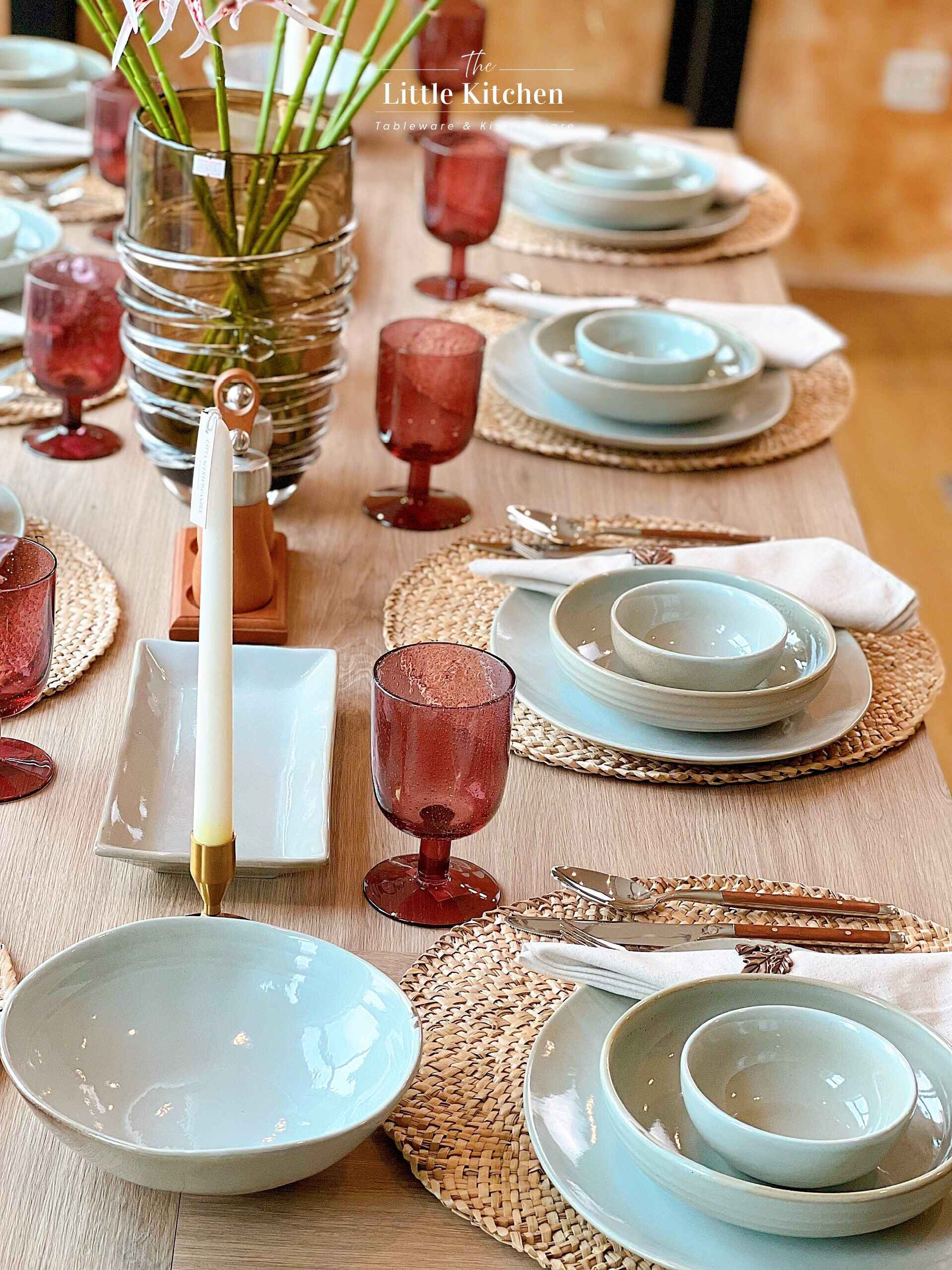 Set tiệc ghi nâu bóng