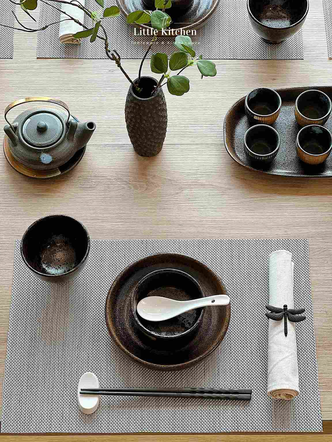 Set tiệc nâu phong cách Nhật