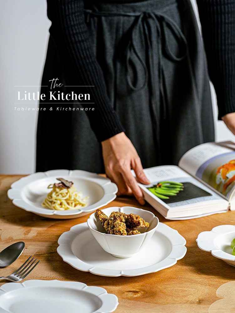 Bộ bát đĩa cao cấp phong cách Hàn Quốc màu trắng viền lượn