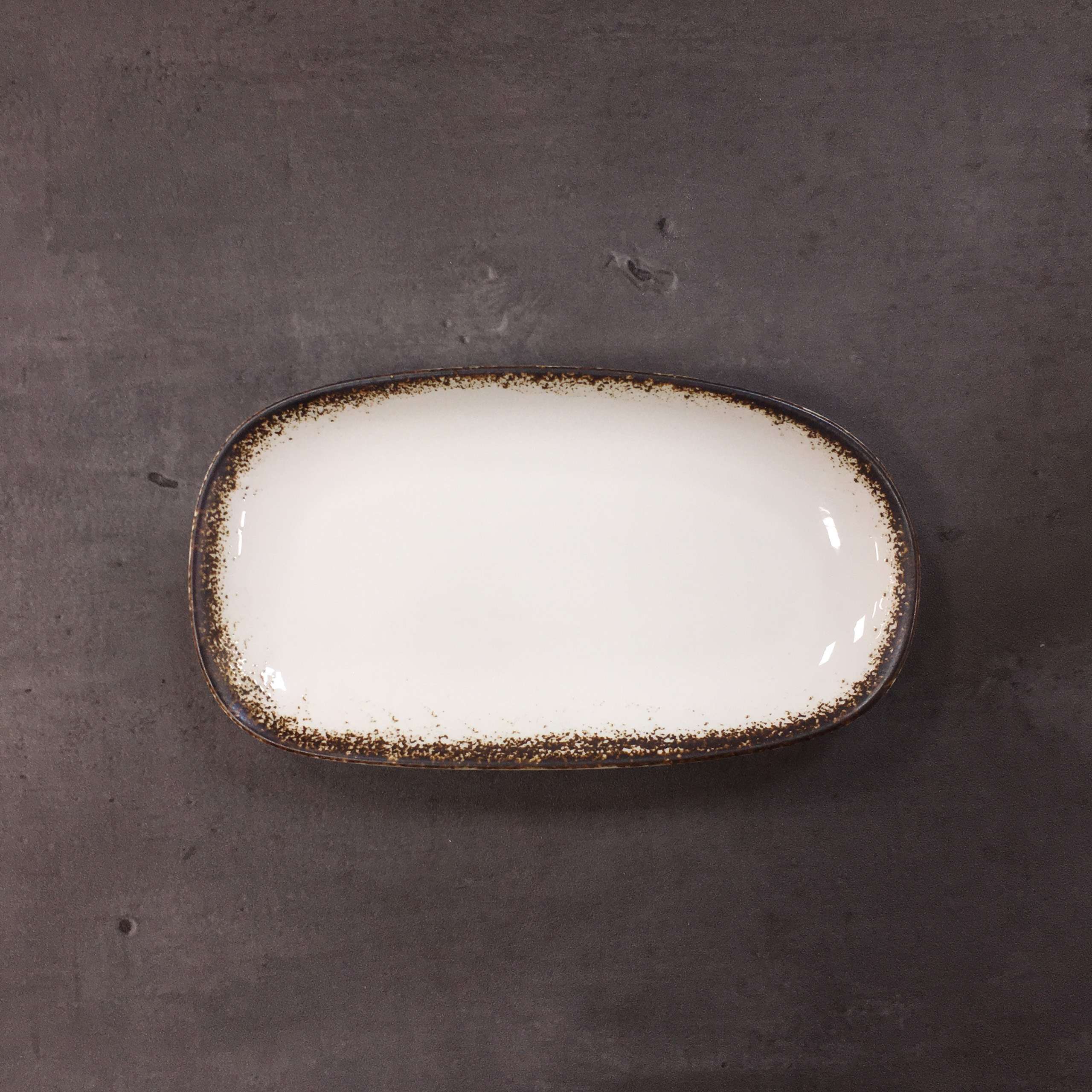 Bộ bát đĩa gia đình cao cấp màu trắng viền nâu men bóng