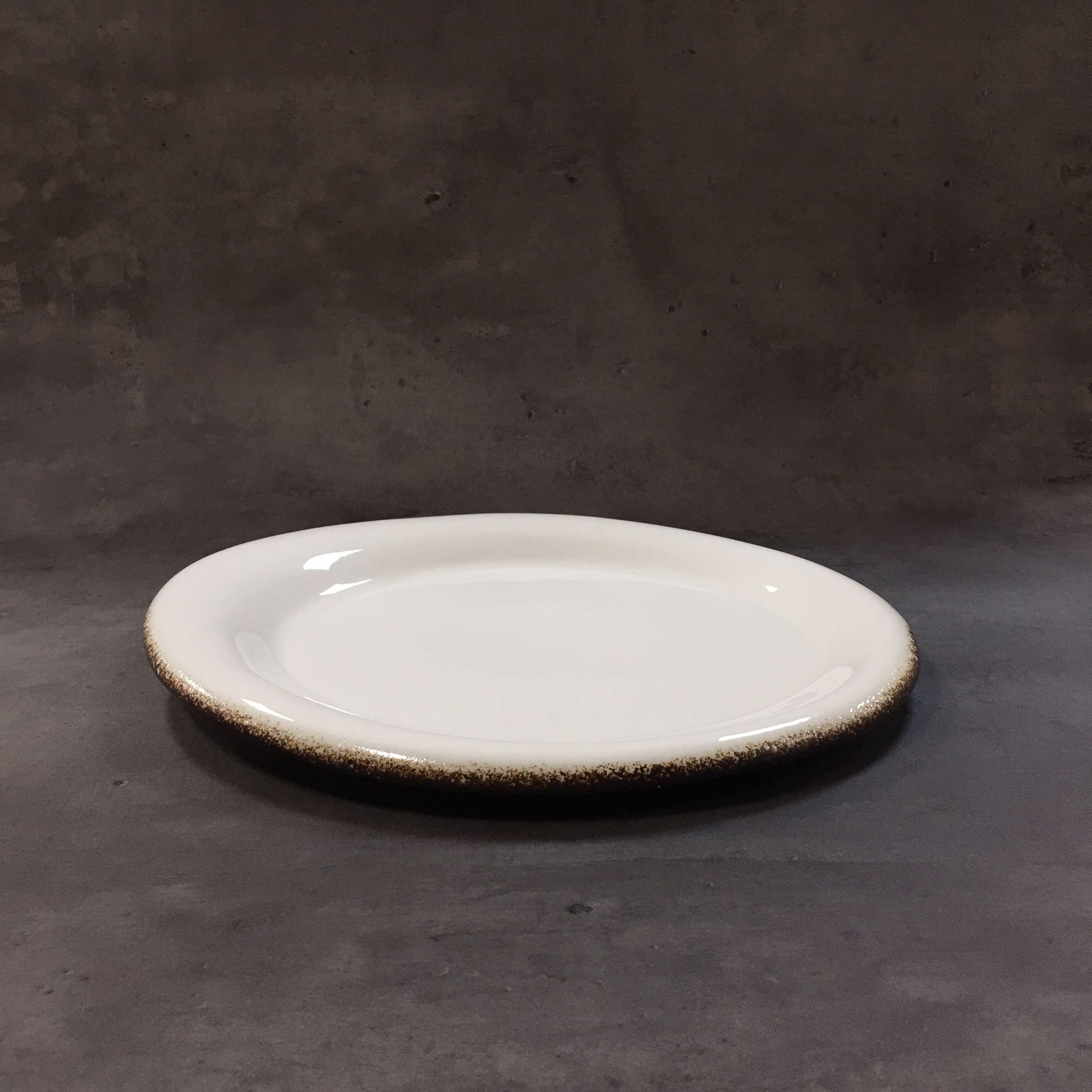 Bộ bát đĩa gia đình cao cấp màu trắng viền nâu men bóng