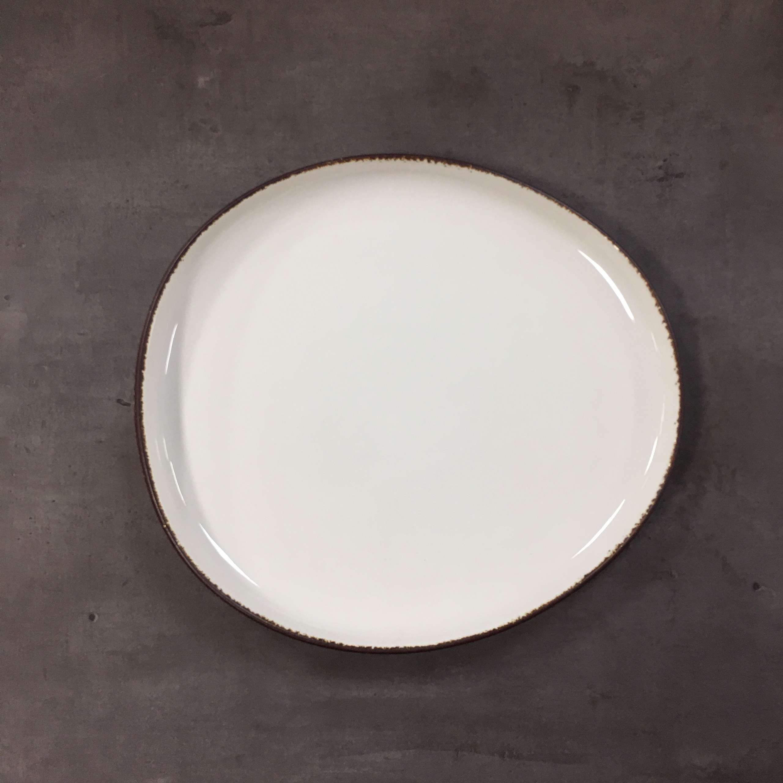 Bộ bát đĩa gia đình cao cấp màu trắng viền nâu men bóng