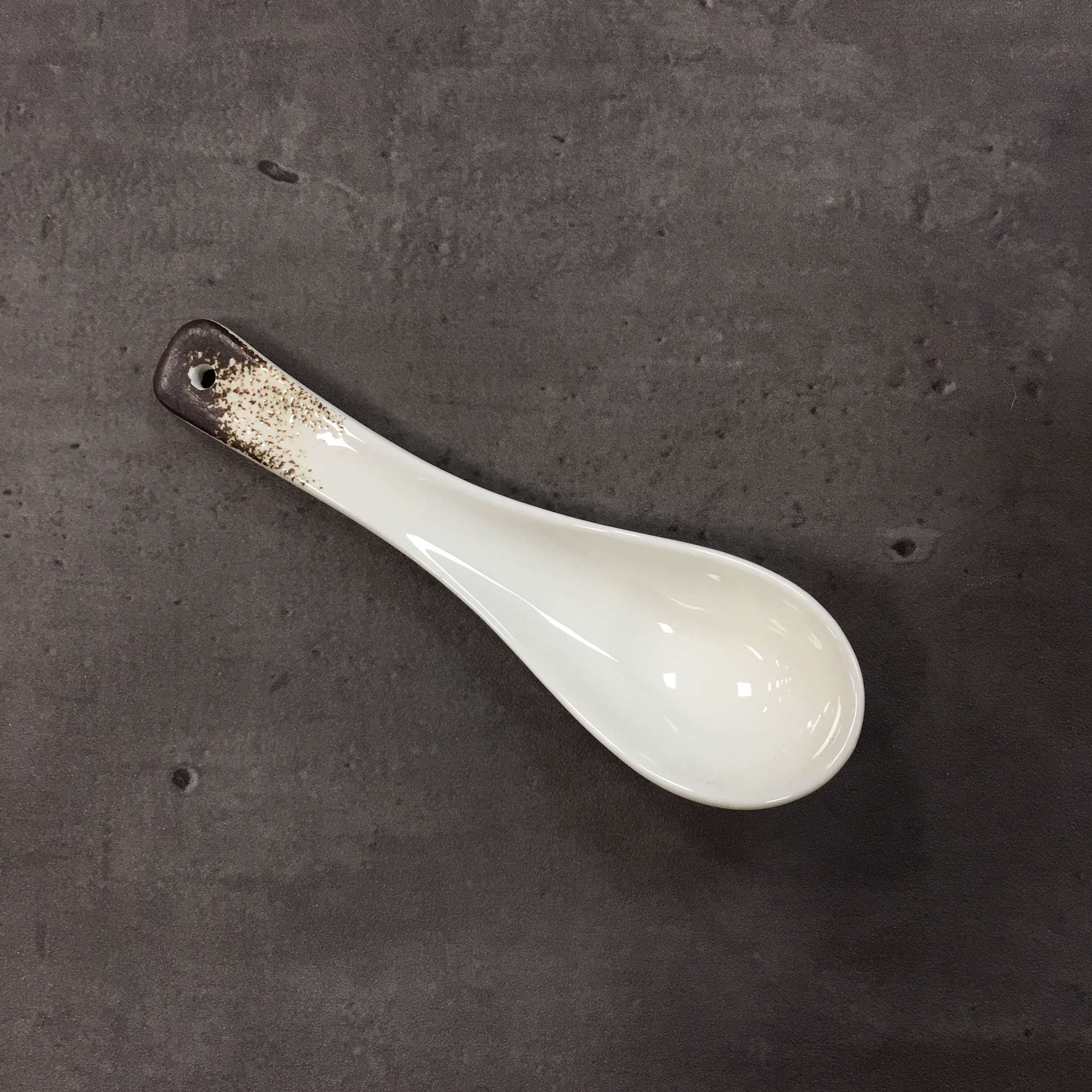 Bộ bát đĩa gia đình cao cấp màu trắng viền nâu men bóng