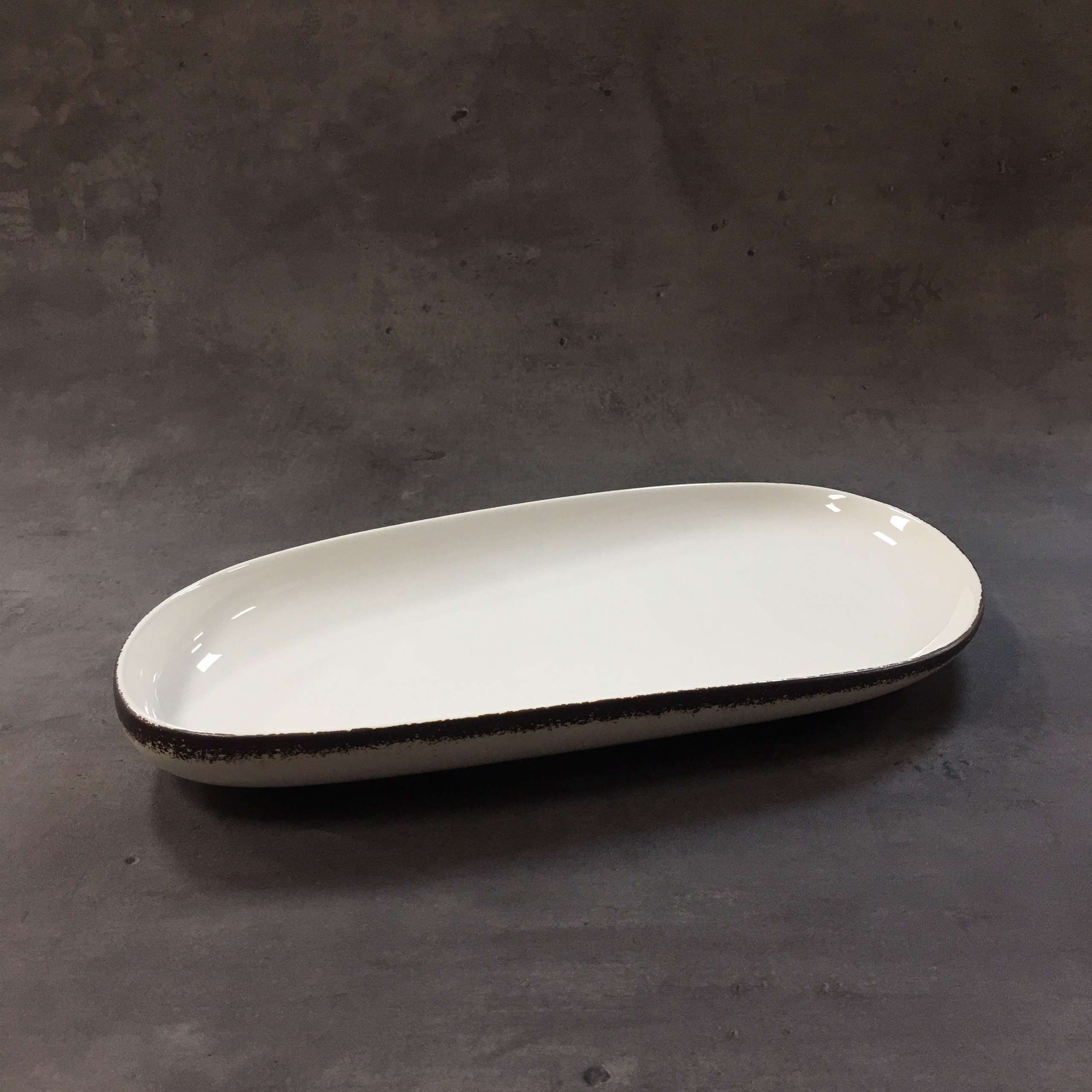 Bộ bát đĩa gia đình cao cấp màu trắng viền nâu men bóng