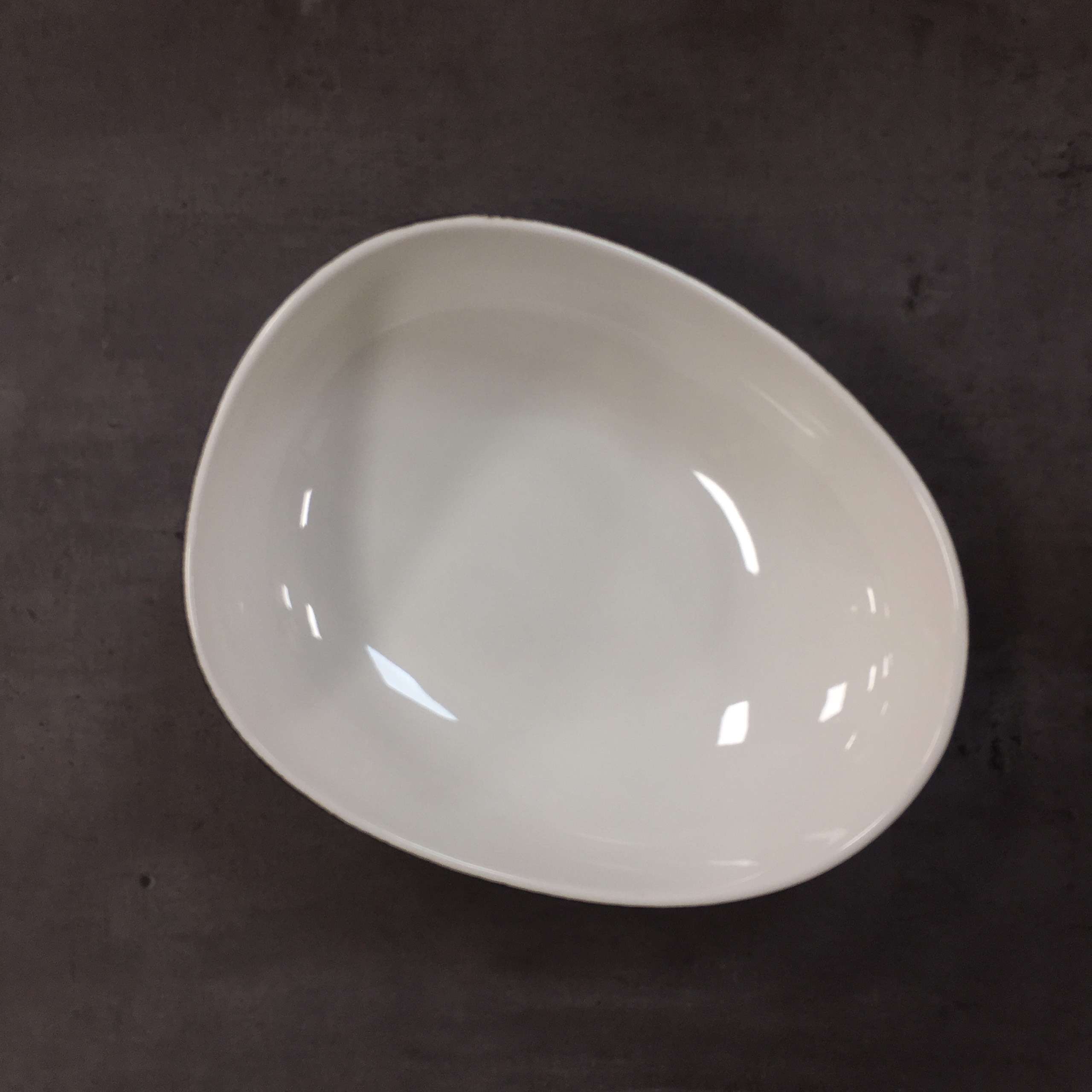 Bộ bát đĩa gia đình cao cấp màu trắng viền nâu men bóng