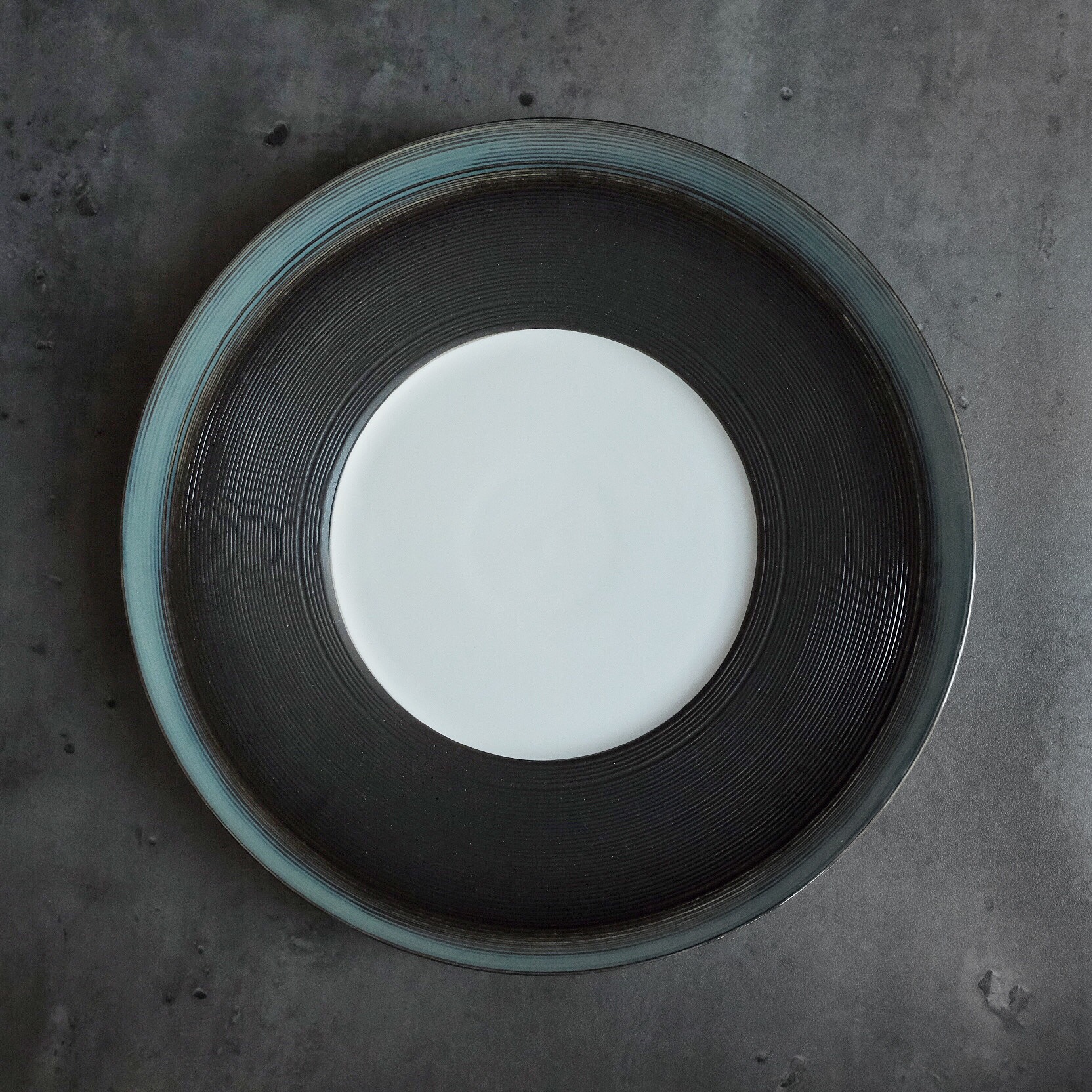 Bộ đĩa nhà hàng cao cấp màu trắng họa tiết viền gân xanh