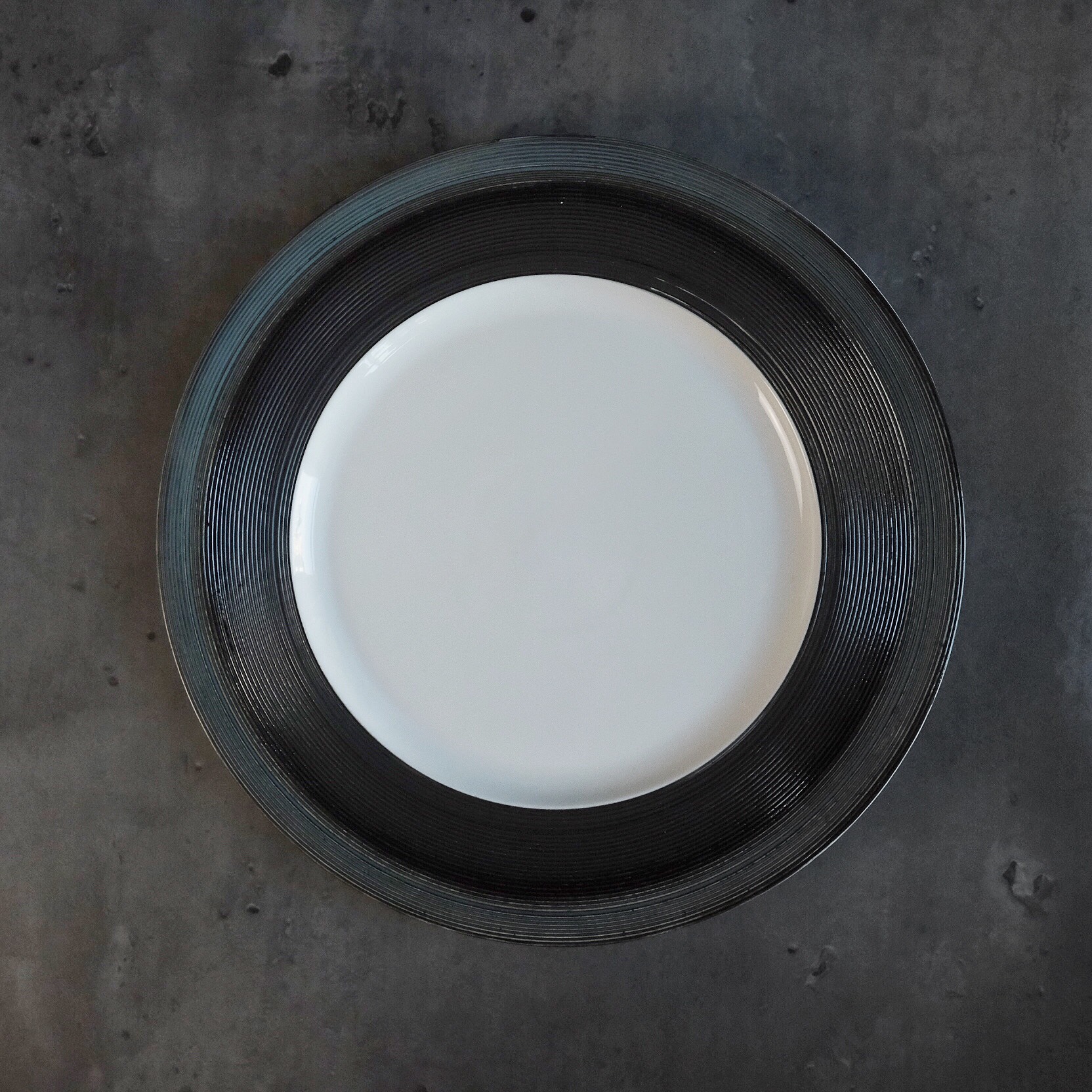 Bộ đĩa nhà hàng cao cấp màu trắng họa tiết viền gân xanh