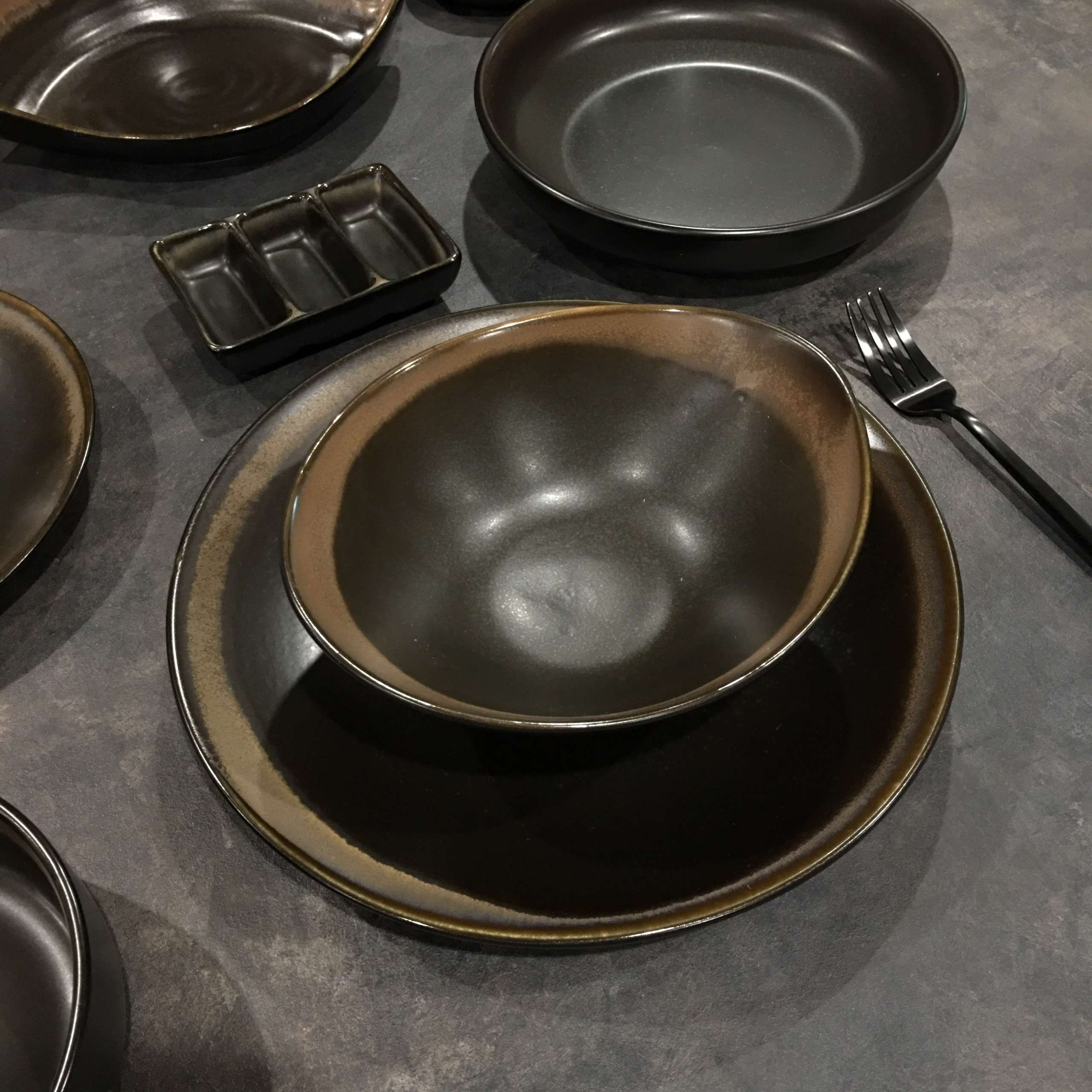 Bộ bát đĩa cao cấp  màu nâu men lì