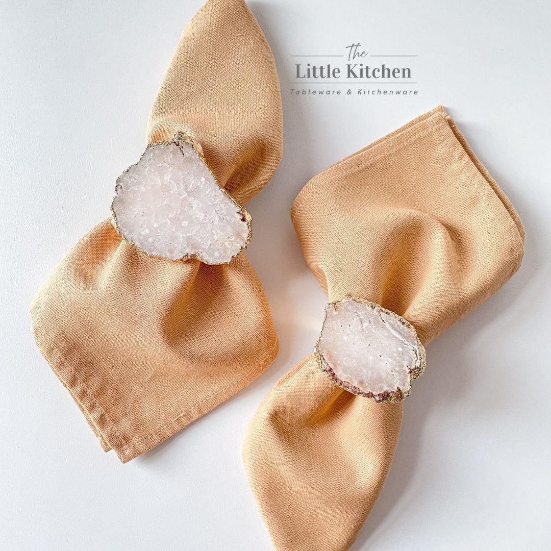 Phụ kiện cài khăn