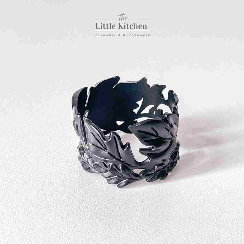 Set tiệc Halloween tone nâu đỏ