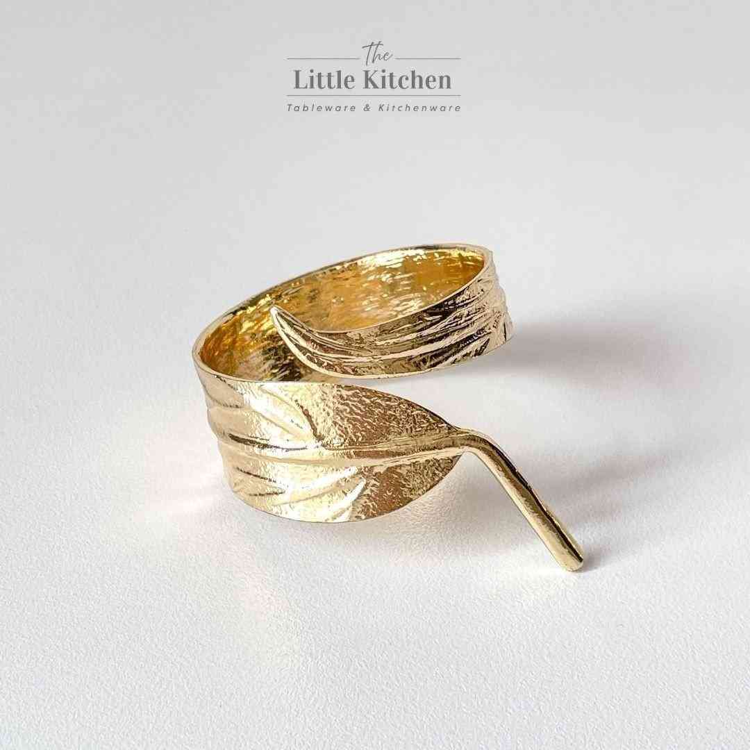 Set tiệc xanh vàng luxury