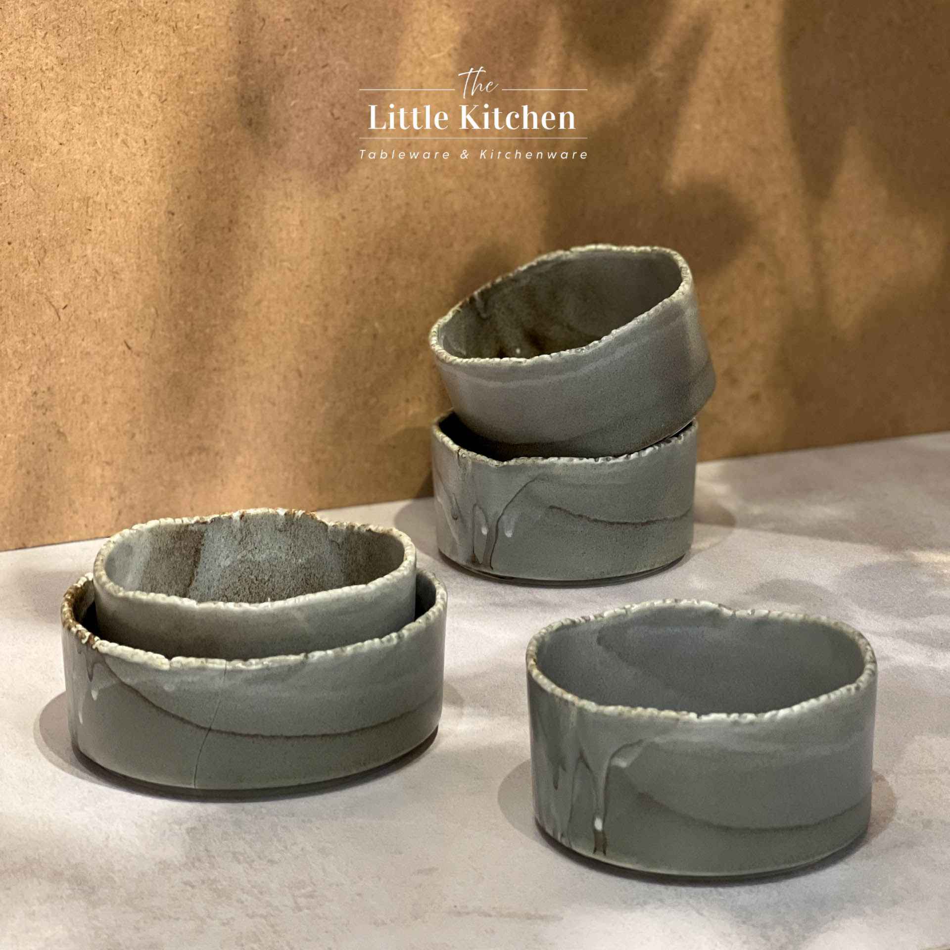 Bộ bát đĩa cao cấp màu ghi họa tiết răng cưa