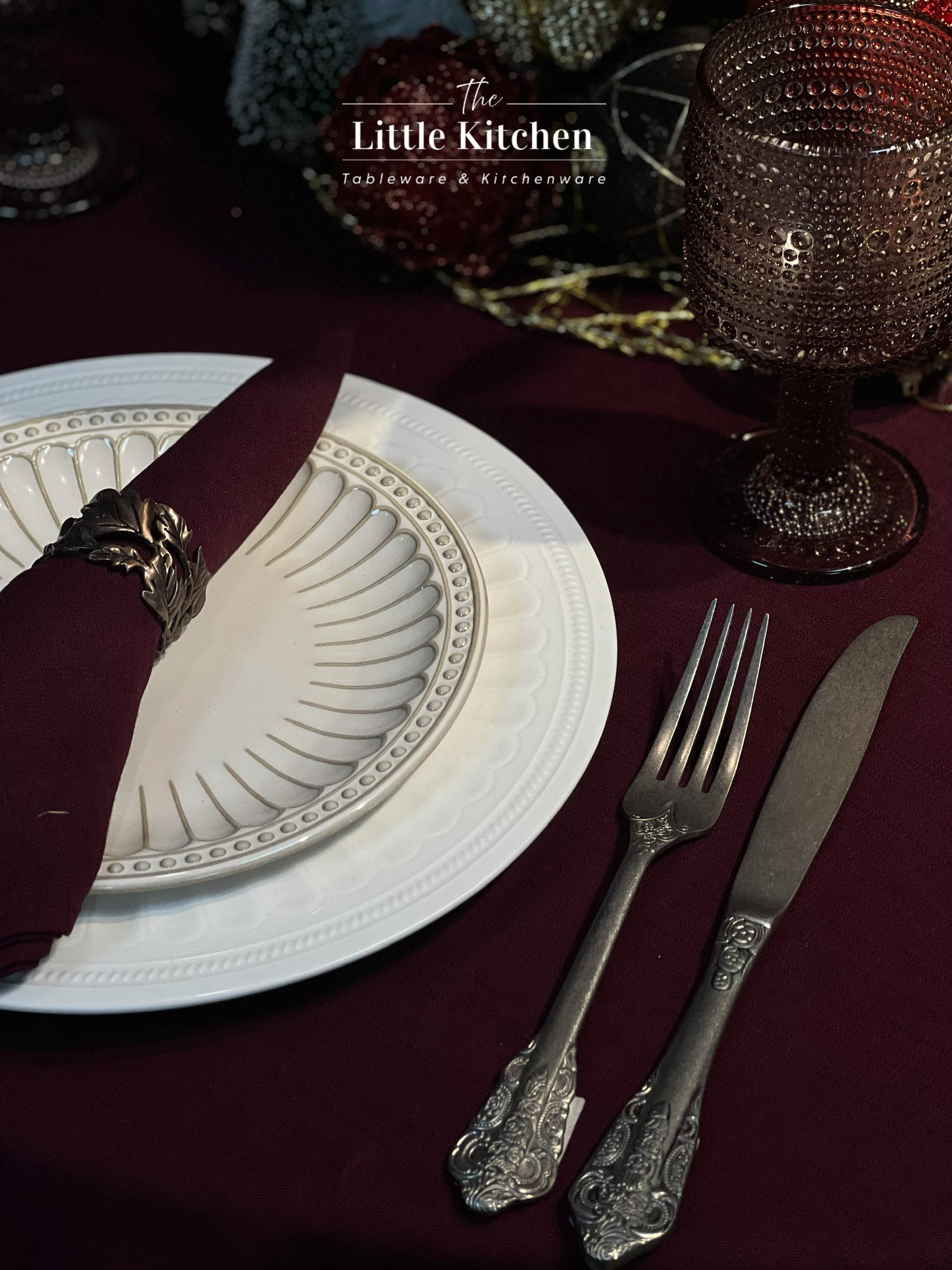 Set tiệc Tím hoa bàn tròn