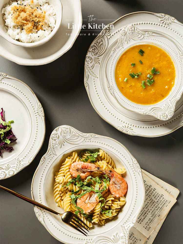 Bộ bát đĩa cao cấp phong cách vintage màu be hoa tiết viền hoa nổi