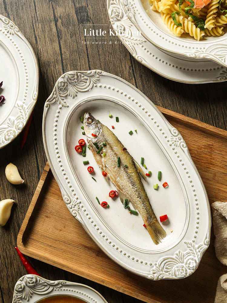 Bộ bát đĩa cao cấp phong cách vintage màu be hoa tiết viền hoa nổi