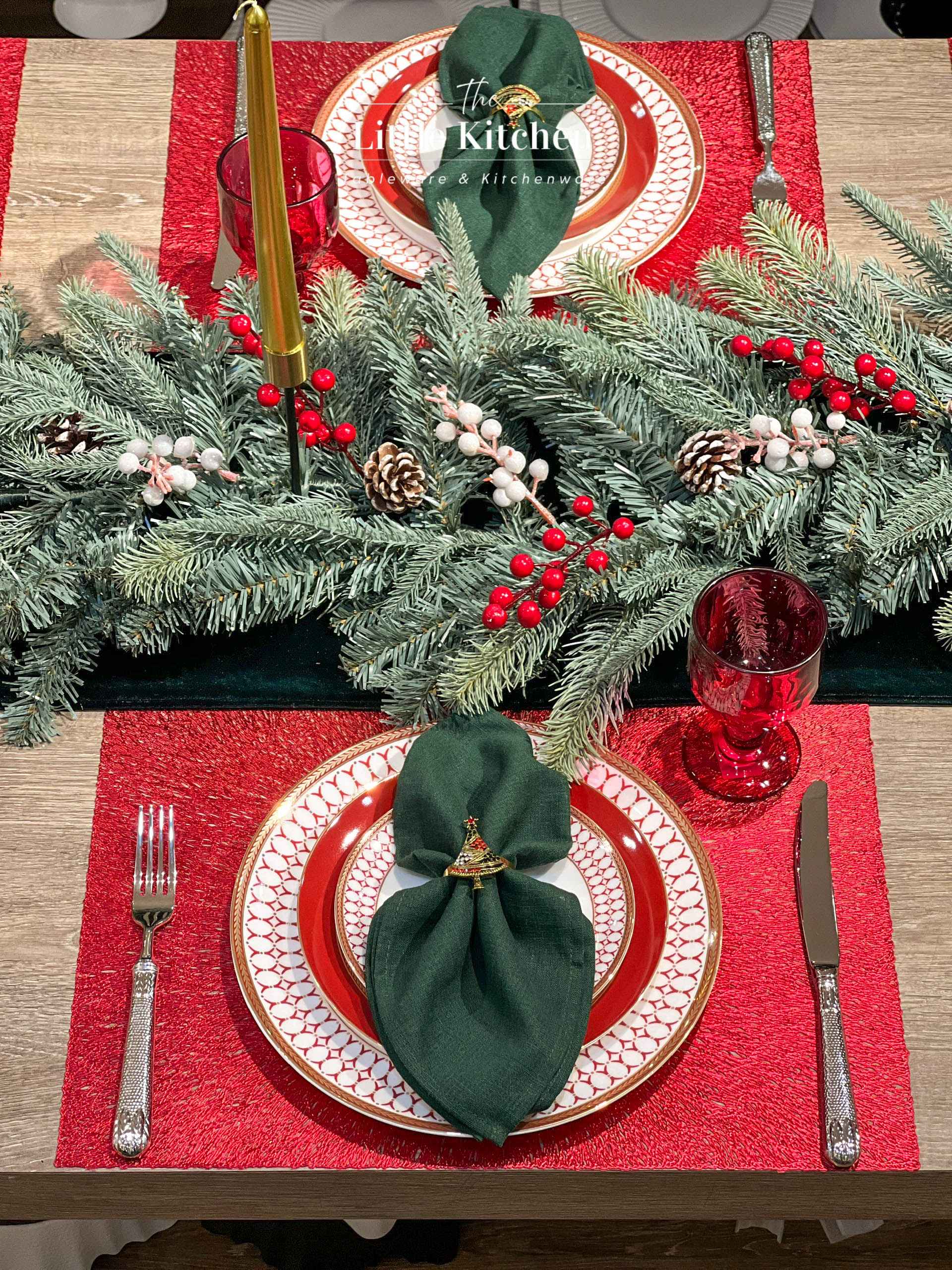Set Tiệc Giáng sinh đỏ thanh lịch