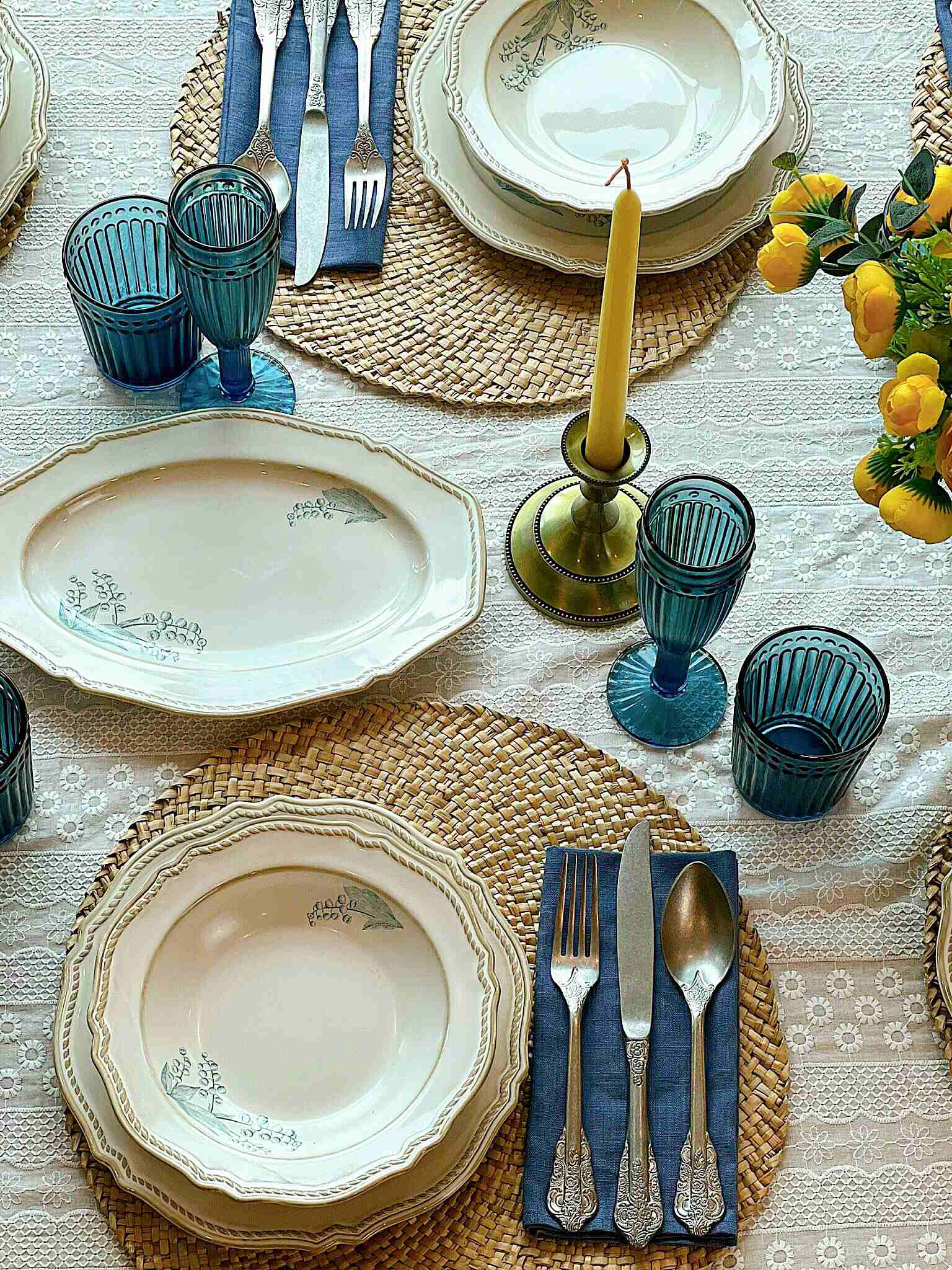 Set tiệc vintage hoa xanh