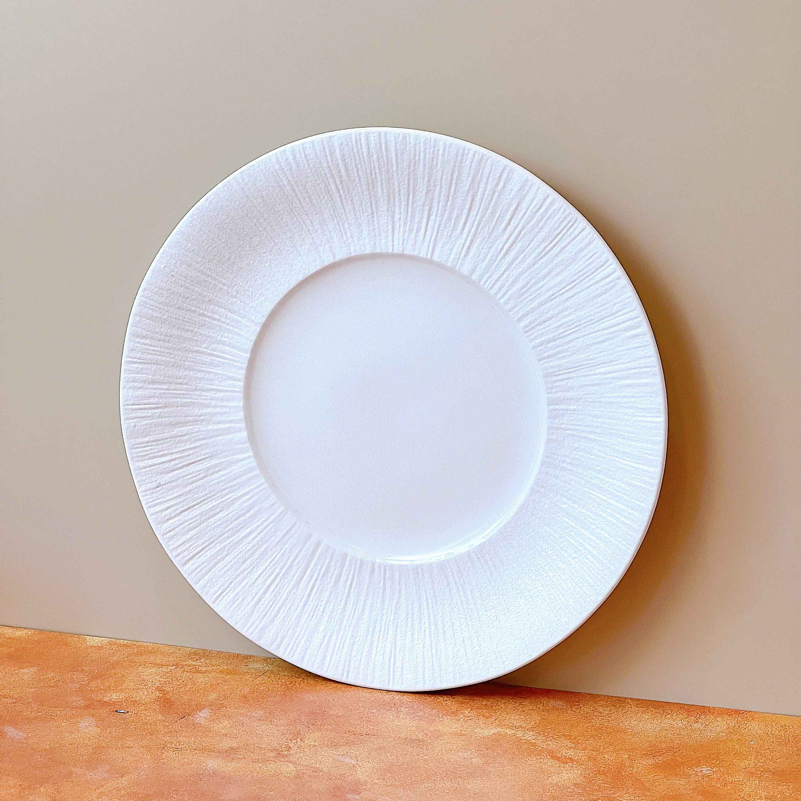 Set tiệc bộ nấm trắng phong cách hoàng gia