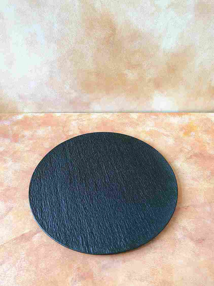 Set tiệc tone đen vàng