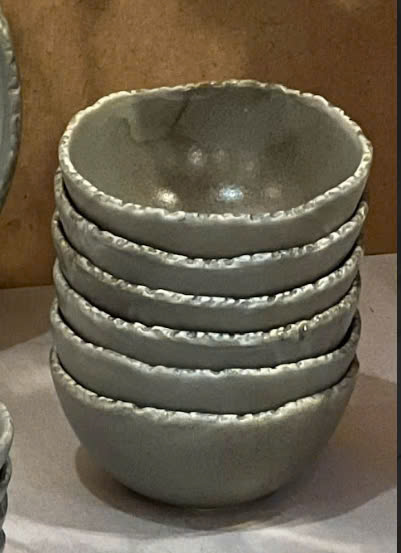 Bộ bát đĩa cao cấp màu ghi họa tiết răng cưa