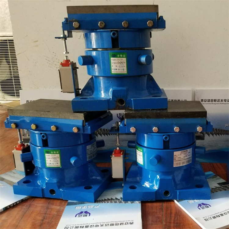 phanh-thuy-luc-zl220-qpd-f-zl160