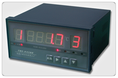 may-do-va-dieu-khien-nhiet-do-ky-thuat-so-tds-0400