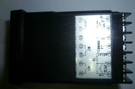 dong-ho-do-ap-suat-ky-thuat-so-c903-02-pcd-e9005-pcd-d9000-st