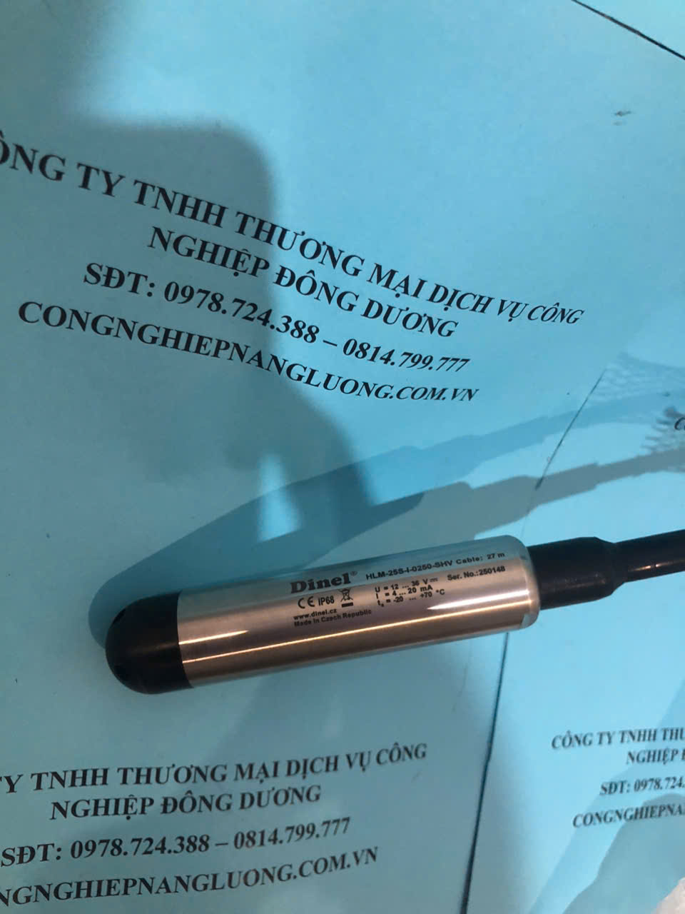 cam-bien-muc-nuoc-hlm-255-i-0250-shv
