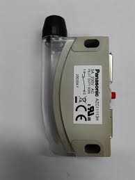 cong-tac-khoa-tu-chinh-hang-panasonic-azc11113h-azc11013hk01