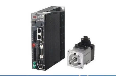 bo-dieu-khien-servo-r88d-1sn20f-ect