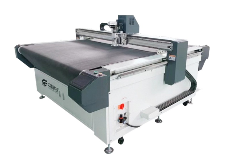 MÁY CẮT NỆM GHẾ, THẢM TRẢI SÀN Ô TÔ 3D, 5D