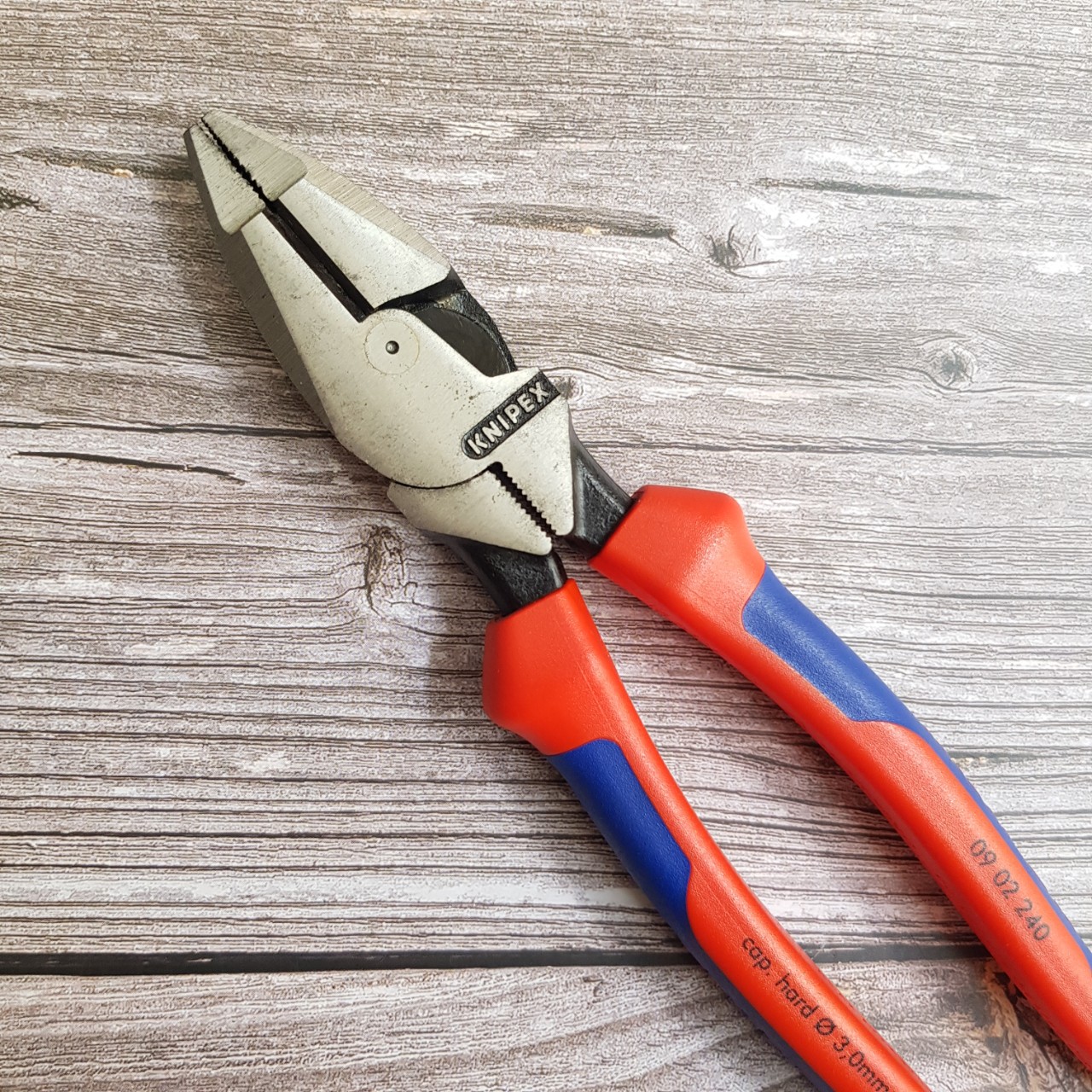 KÌM ĐA NĂNG LINEMAN 09