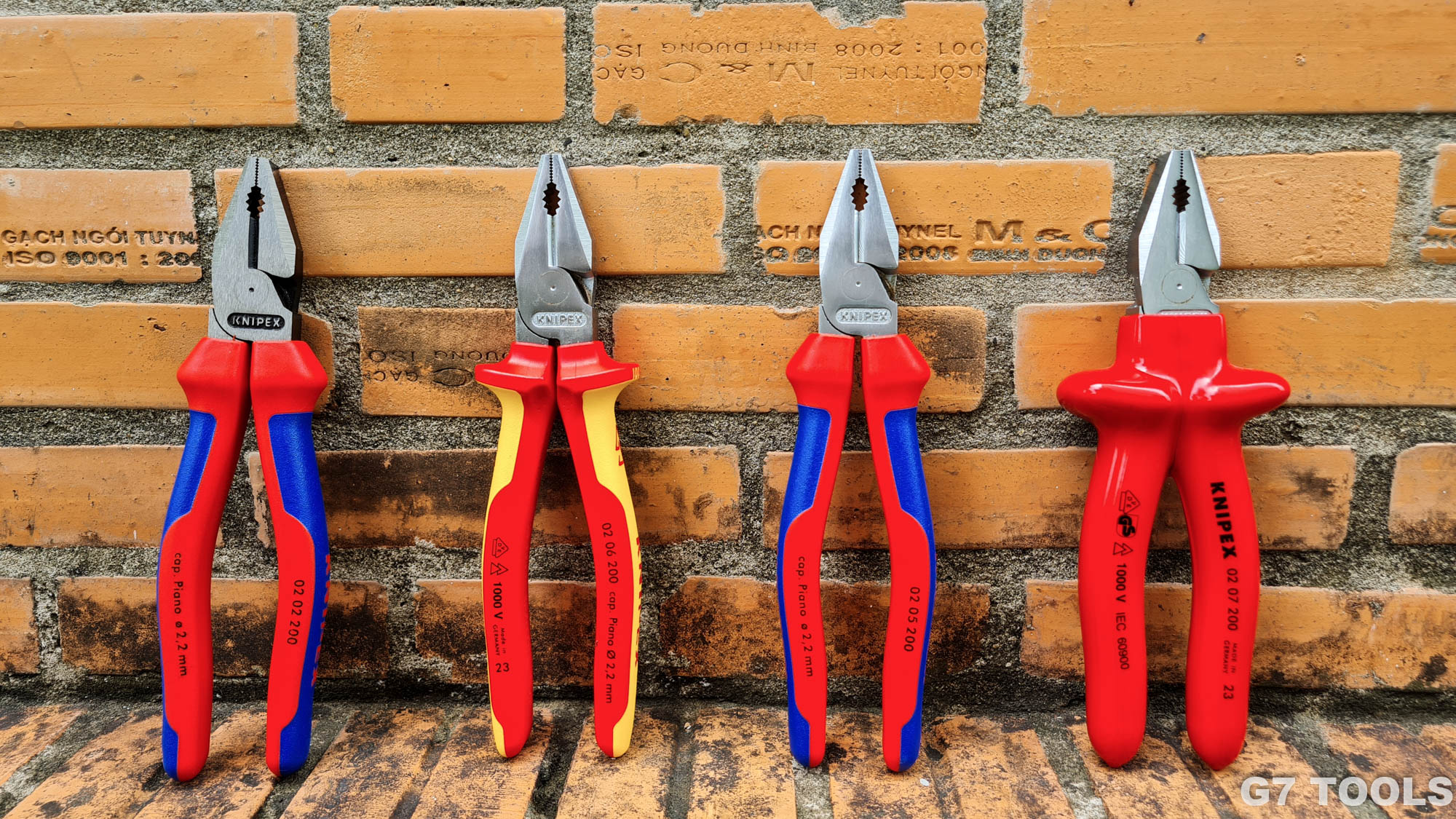 Kìm Đa Năng Knipex 02 01 200 Lưỡi Cắt 63 HRC Dài 200mm, Tay nhựa đỏ