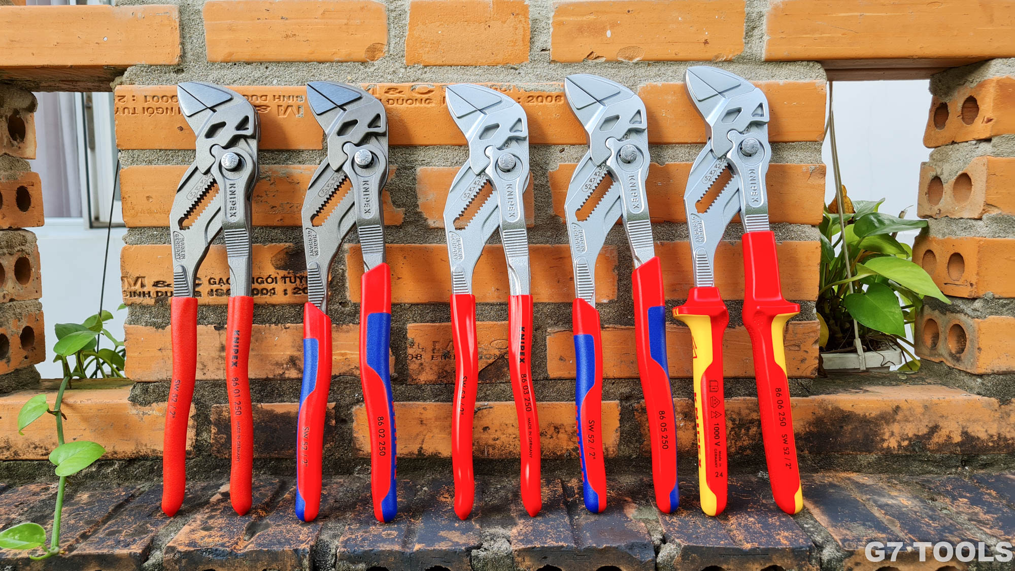 Kìm Mỏ Lết Knipex 86 03 250 Chiều Dài 250mm