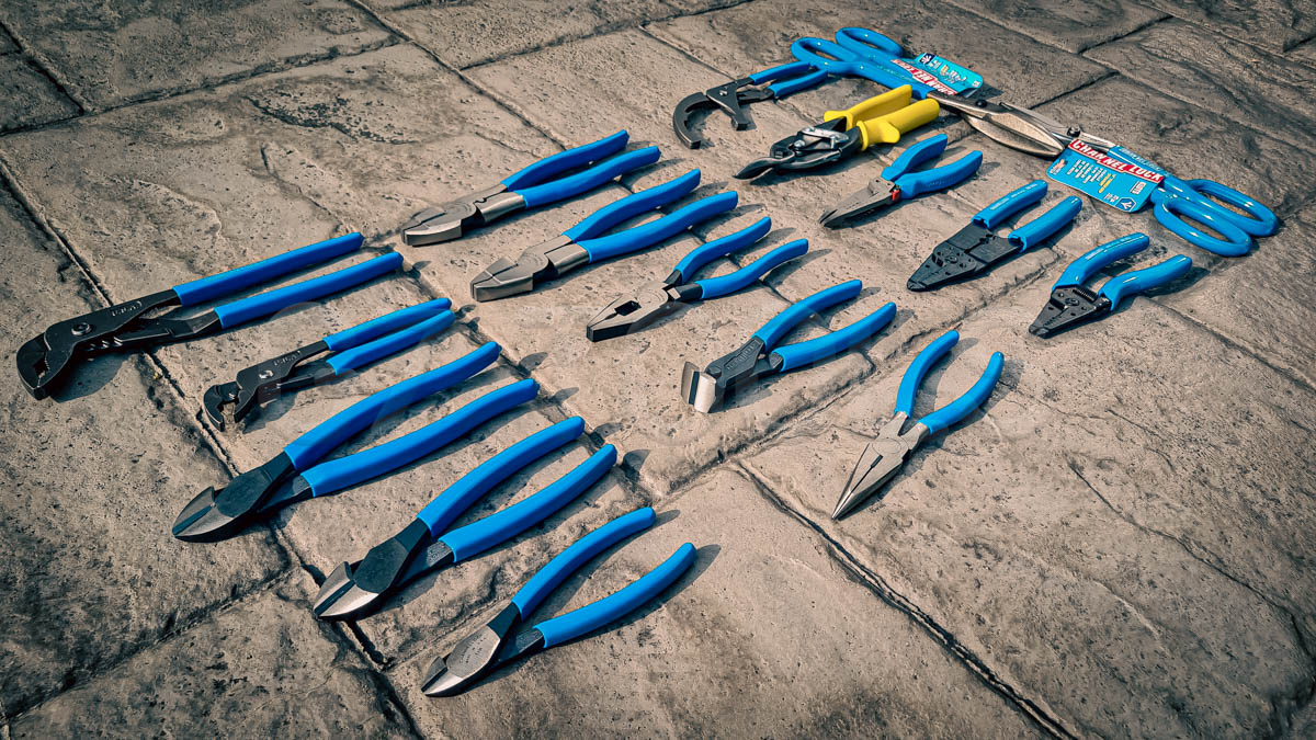 Kìm Mũi Nhọn Channellock 317 Có Lưỡi Cắt